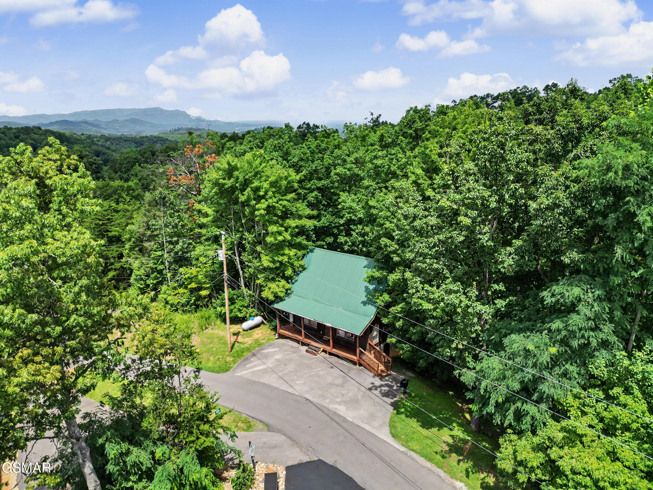 2434 N North School House Gap Road Sevierville TN 37876