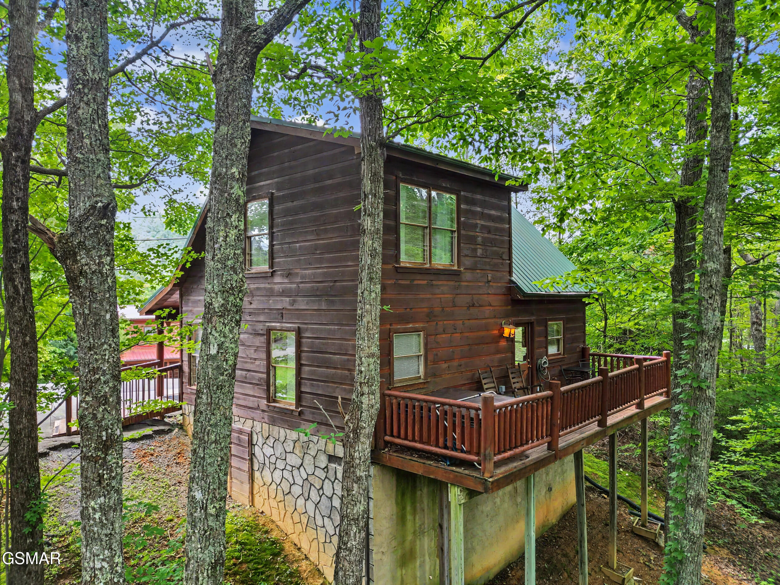 2434 N North School House Gap Road Sevierville TN 37876