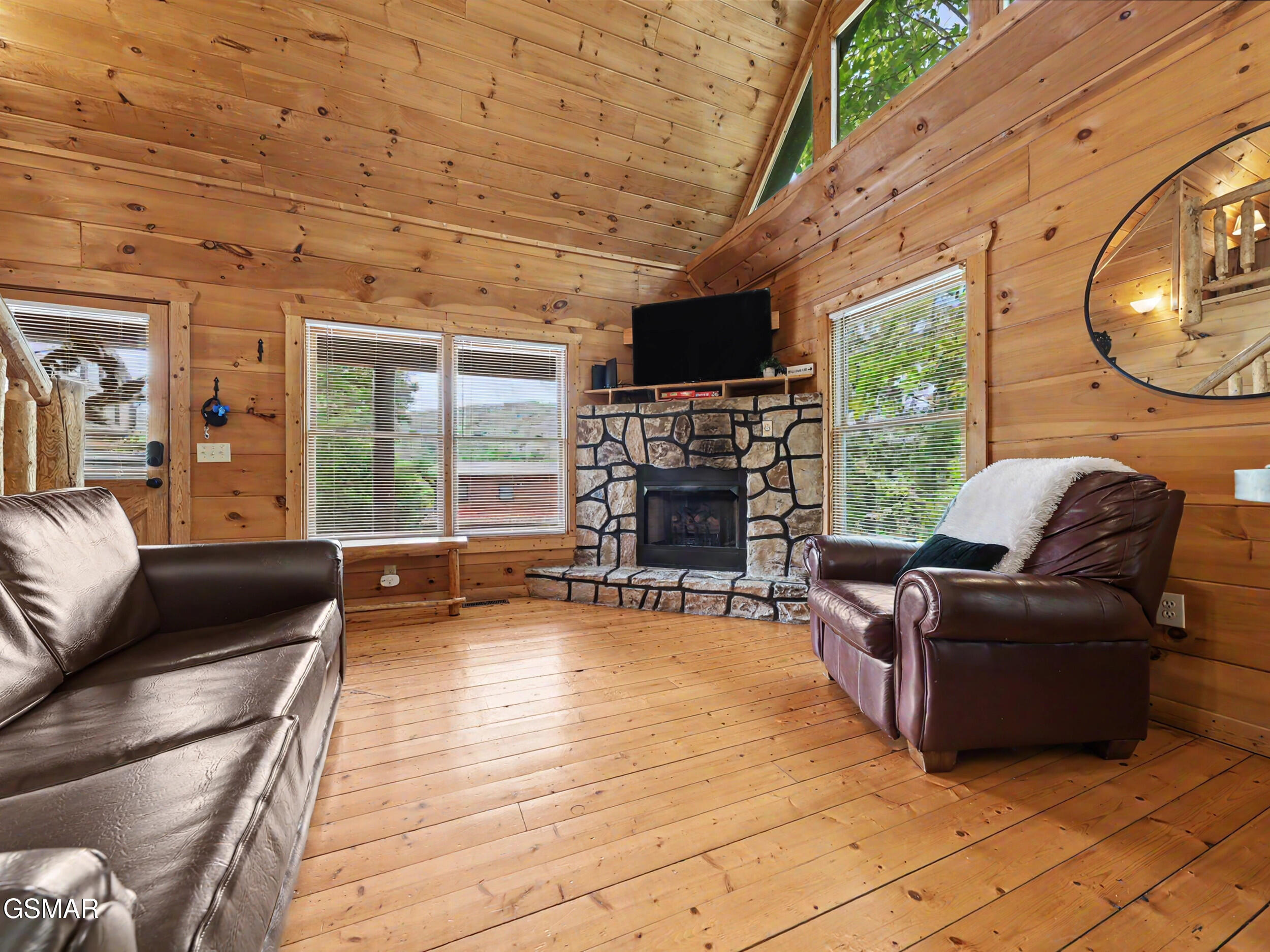 2434 N North School House Gap Road Sevierville TN 37876