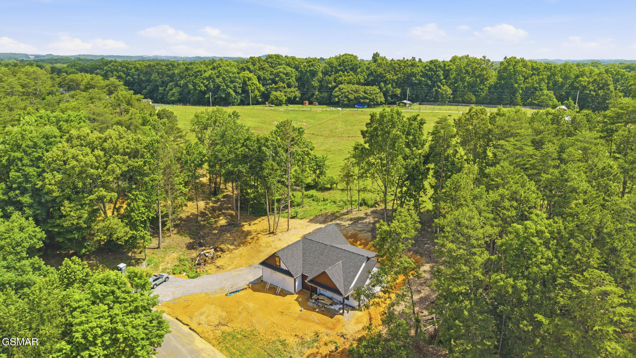 136 Cove Springs Drive Dandridge TN 37725