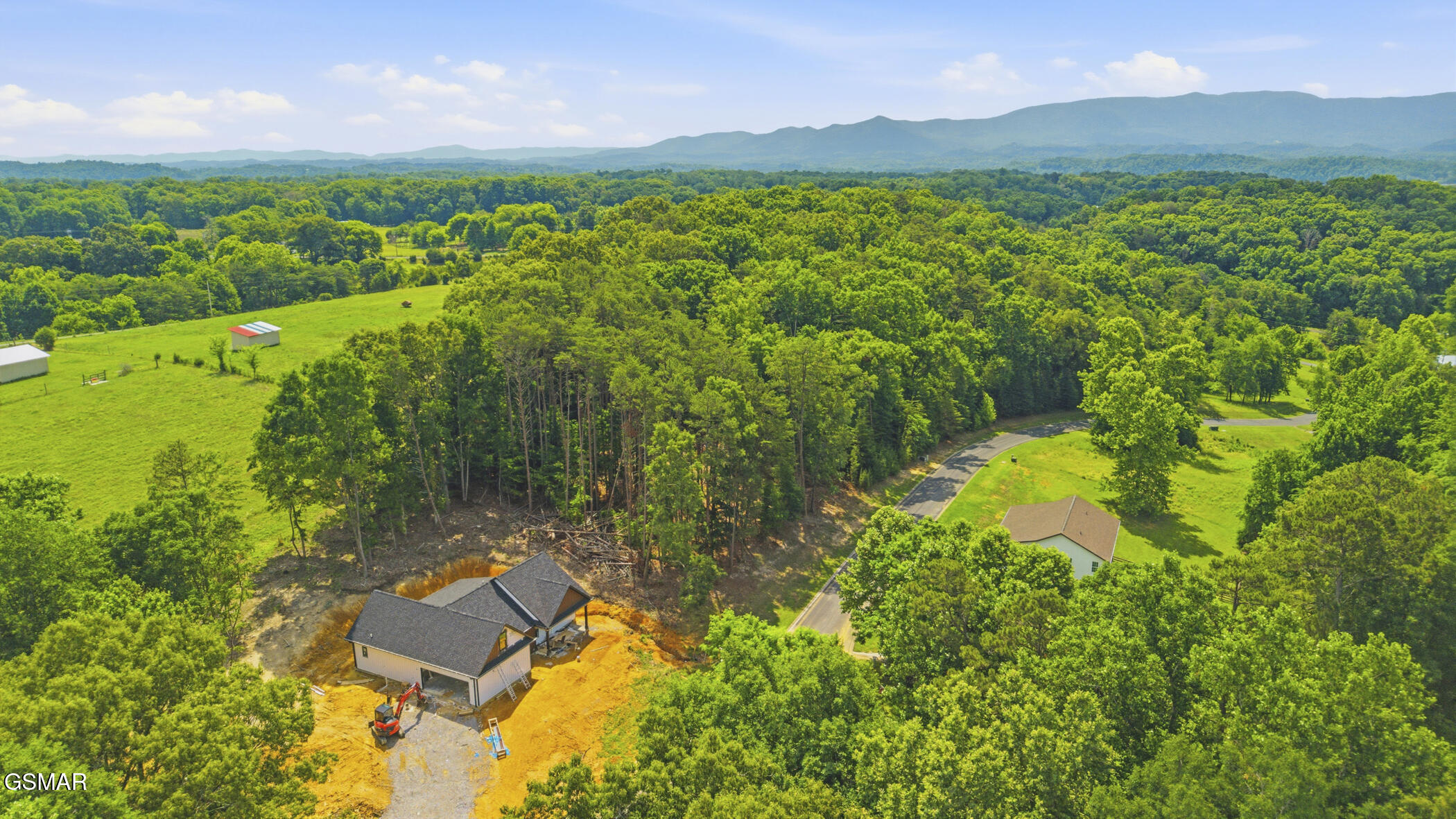 136 Cove Springs Drive Dandridge TN 37725