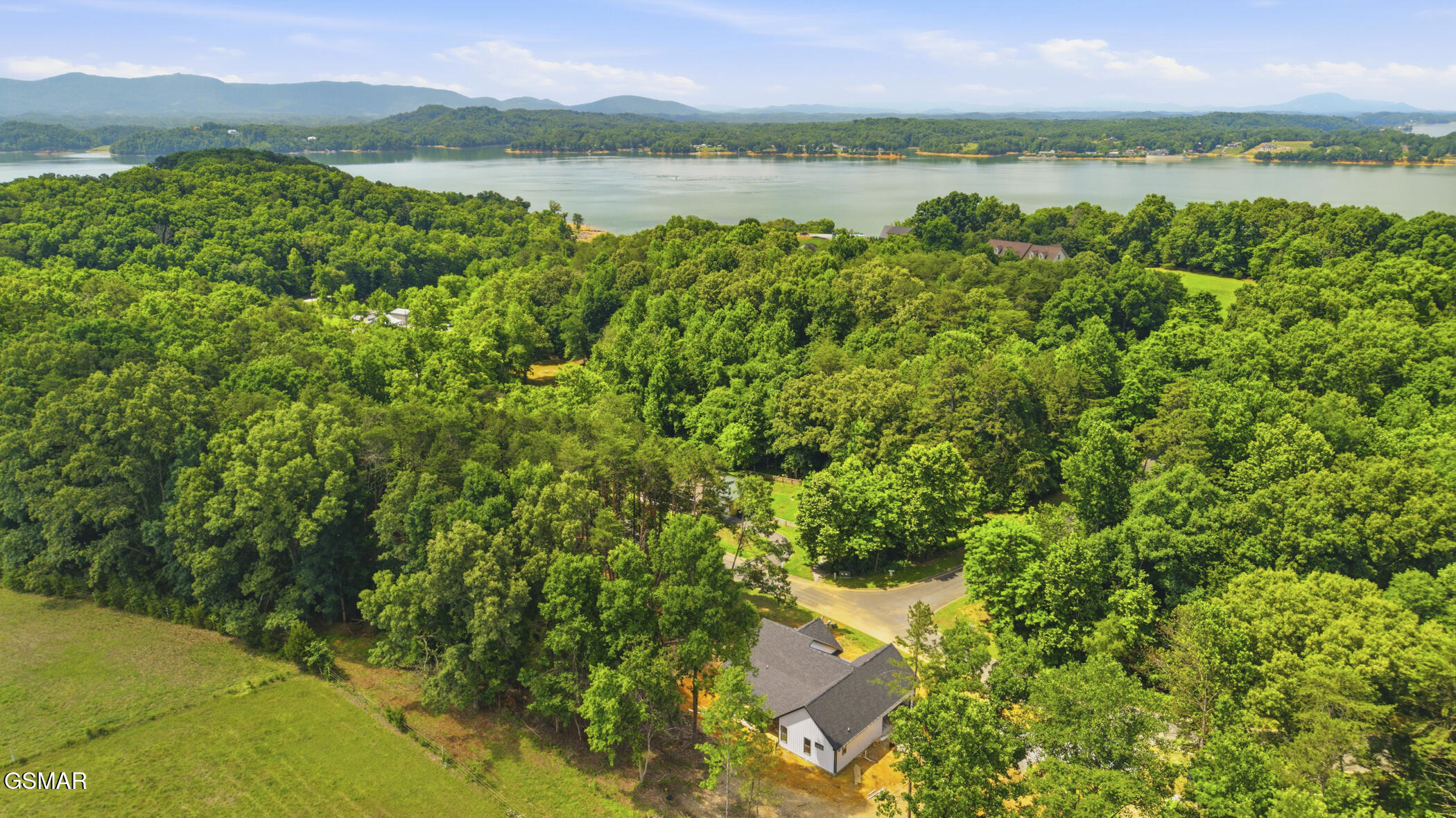 136 Cove Springs Drive Dandridge TN 37725
