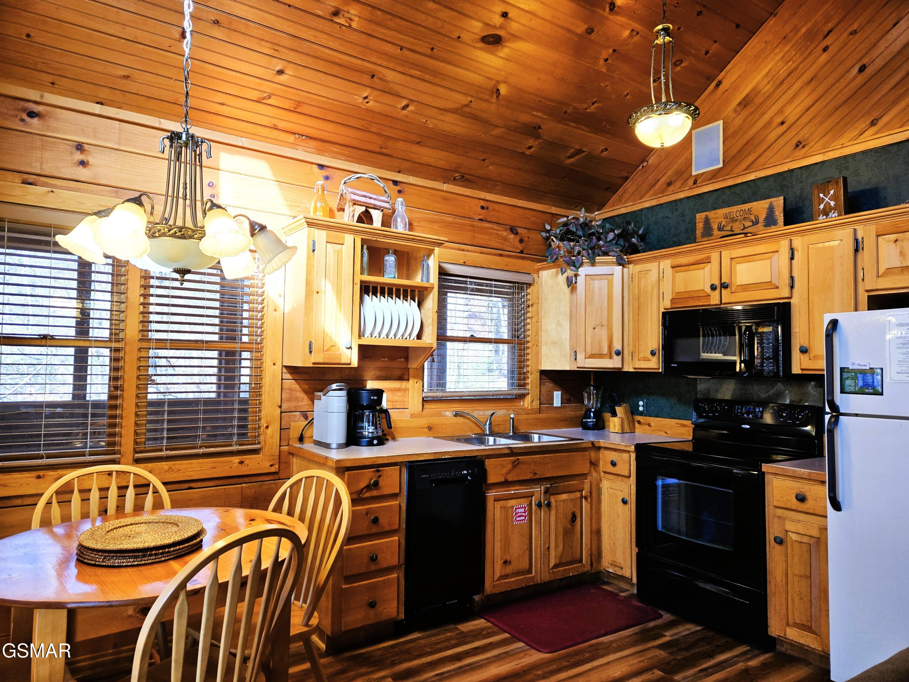 1580 Walt Price Road Sevierville TN 37876