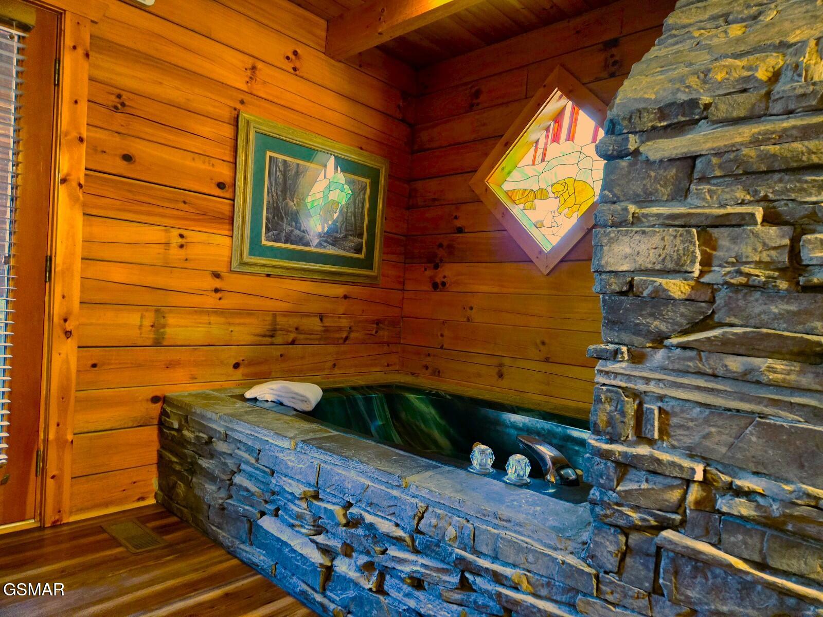 1580 Walt Price Road Sevierville TN 37876