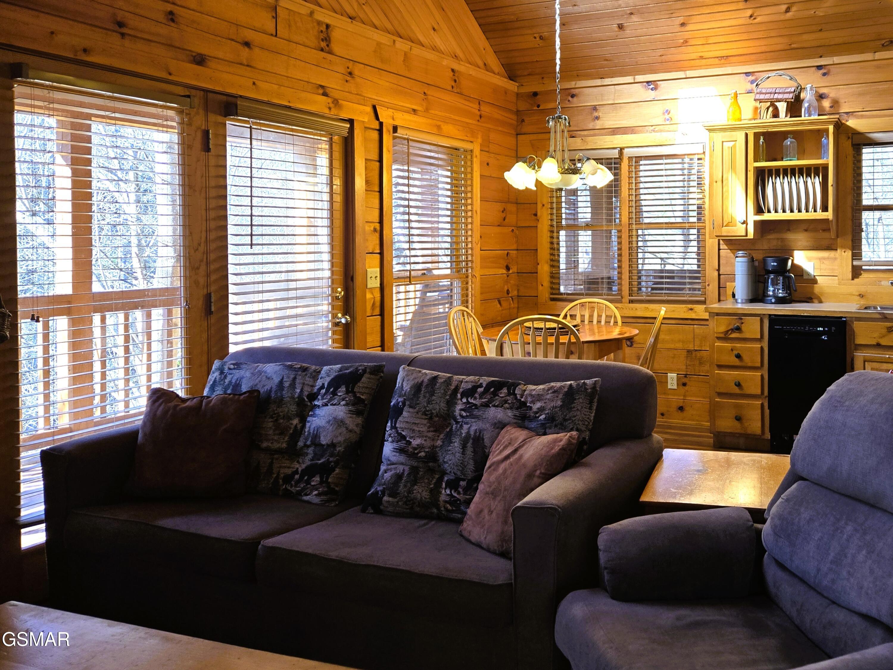 1580 Walt Price Road Sevierville TN 37876