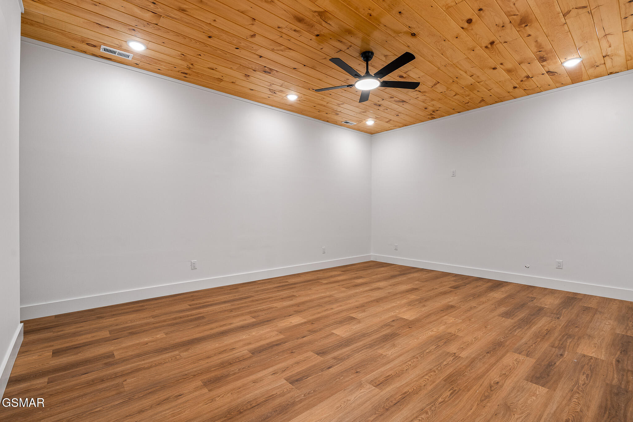 4019 Brook Hollow Lane Sevierville TN 37862