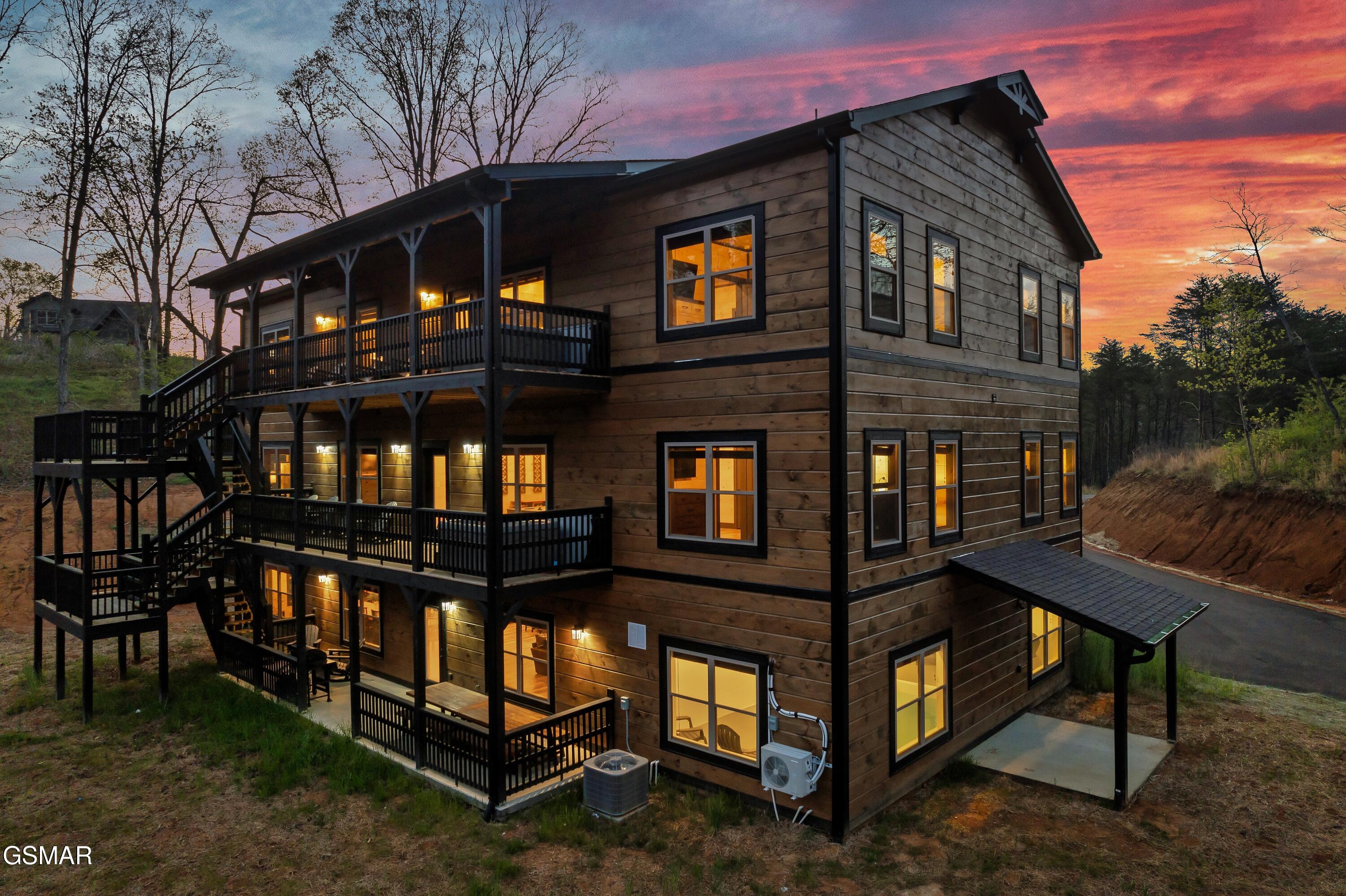 204 Lily Jo Way Sevierville TN 37876