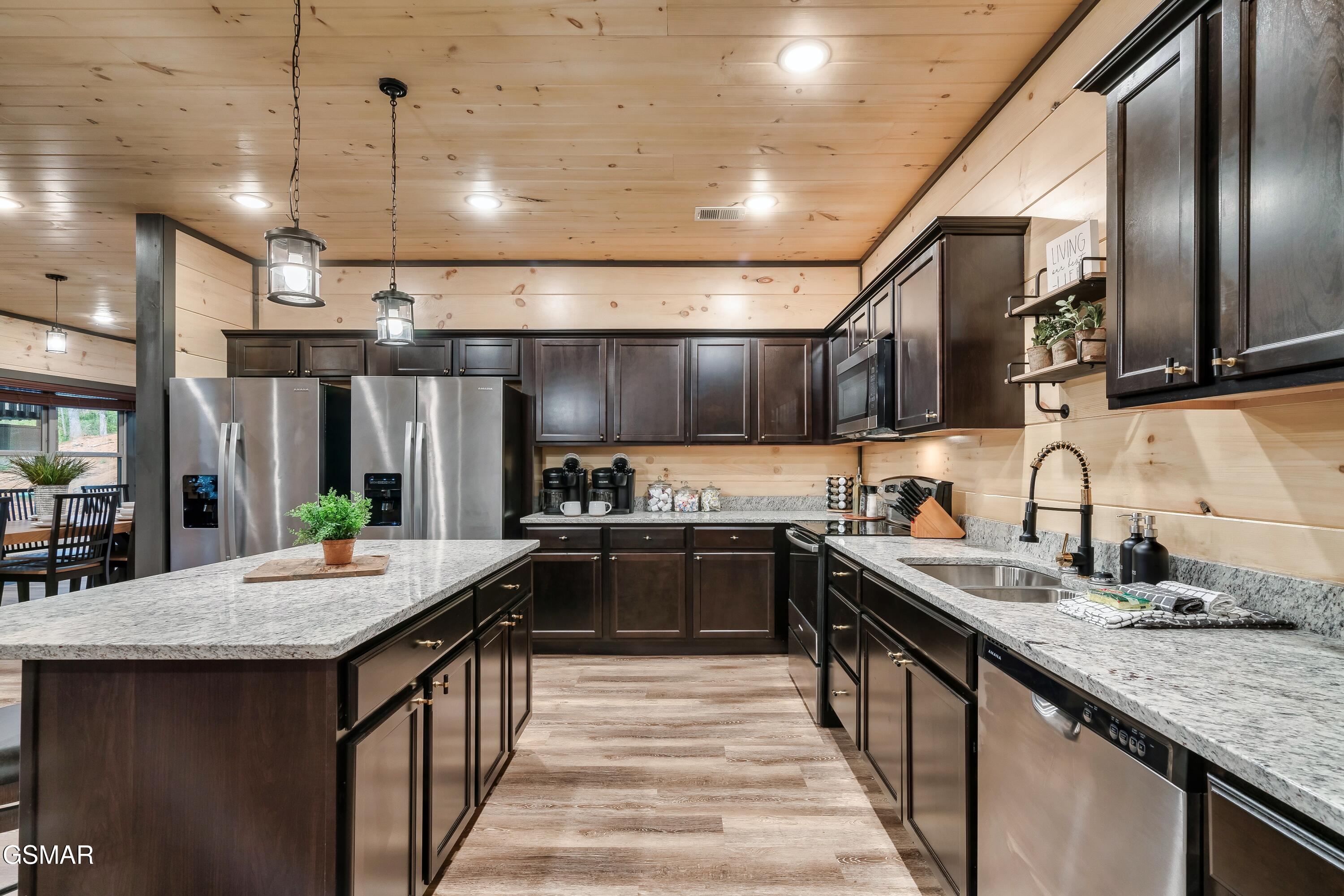 204 Lily Jo Way Sevierville TN 37876
