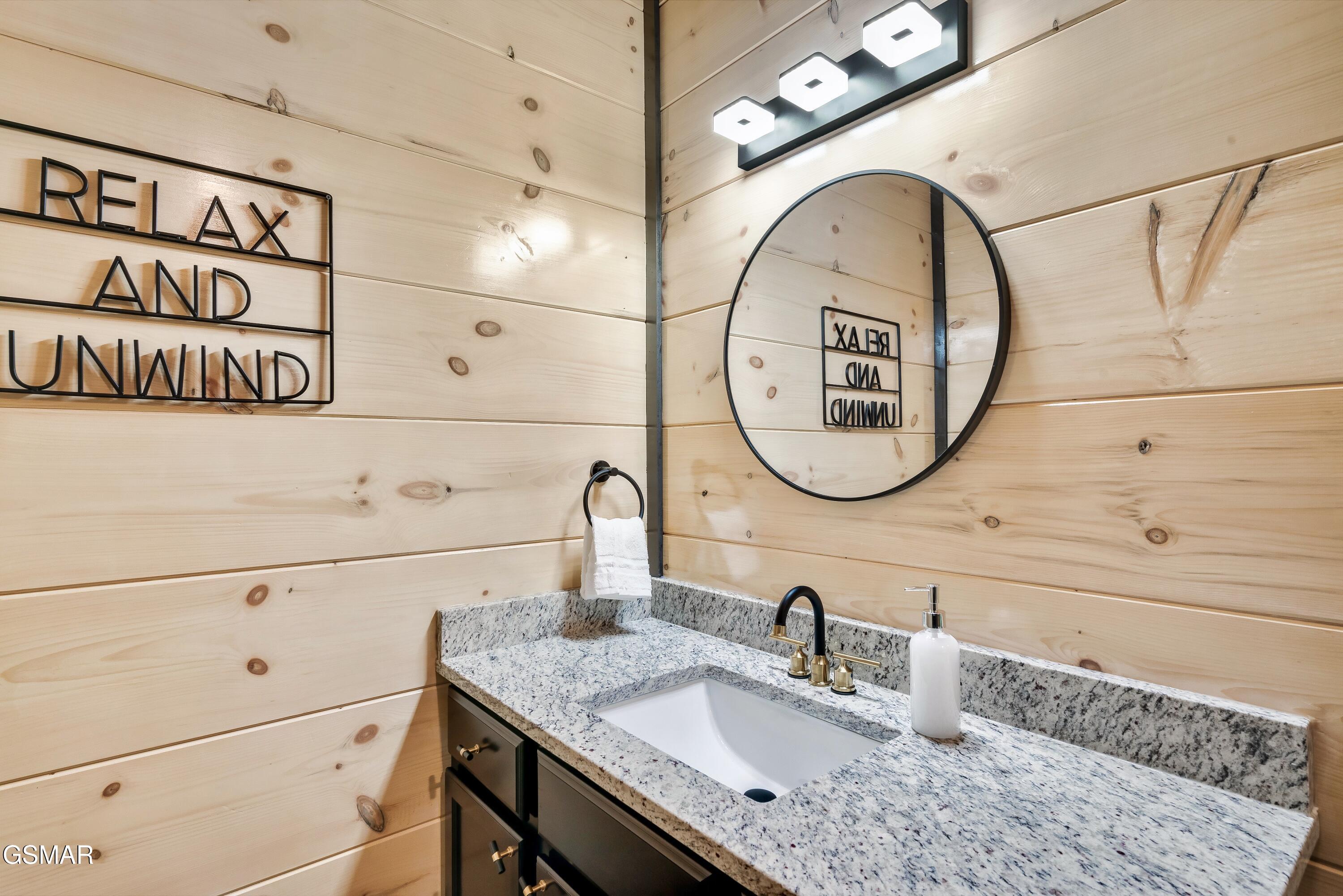 204 Lily Jo Way Sevierville TN 37876