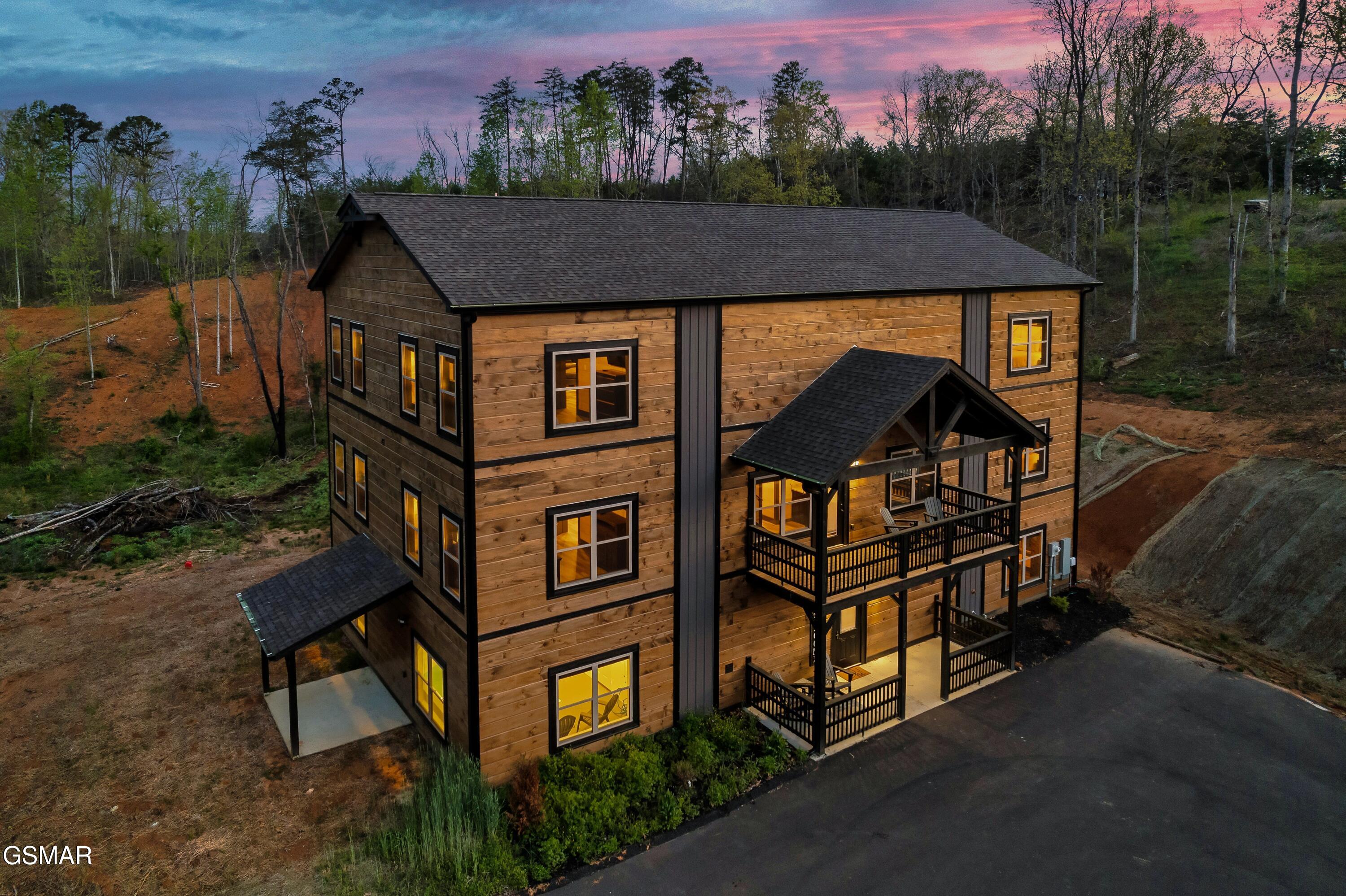 204 Lily Jo Way Sevierville TN 37876