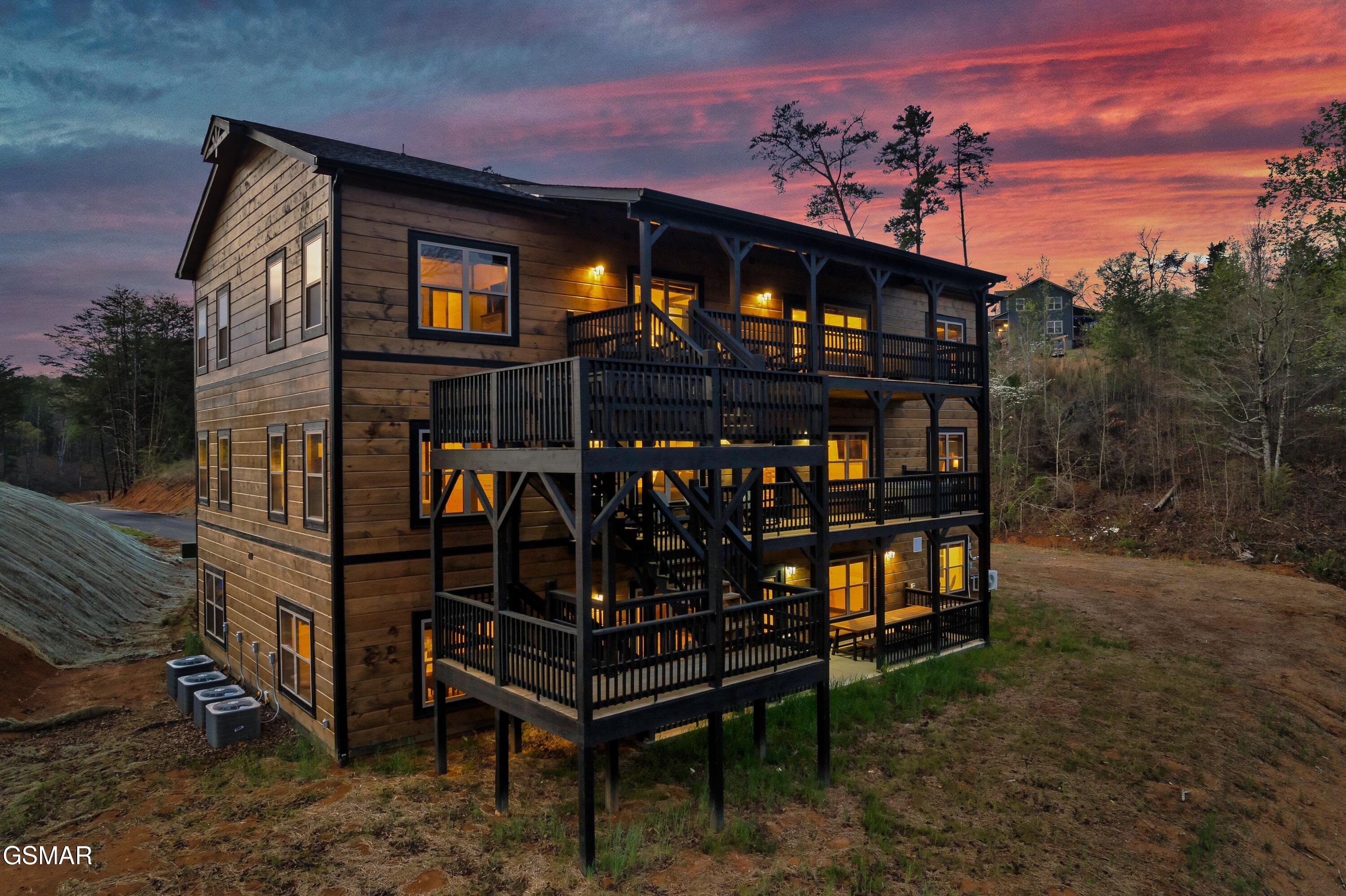 204 Lily Jo Way Sevierville TN 37876