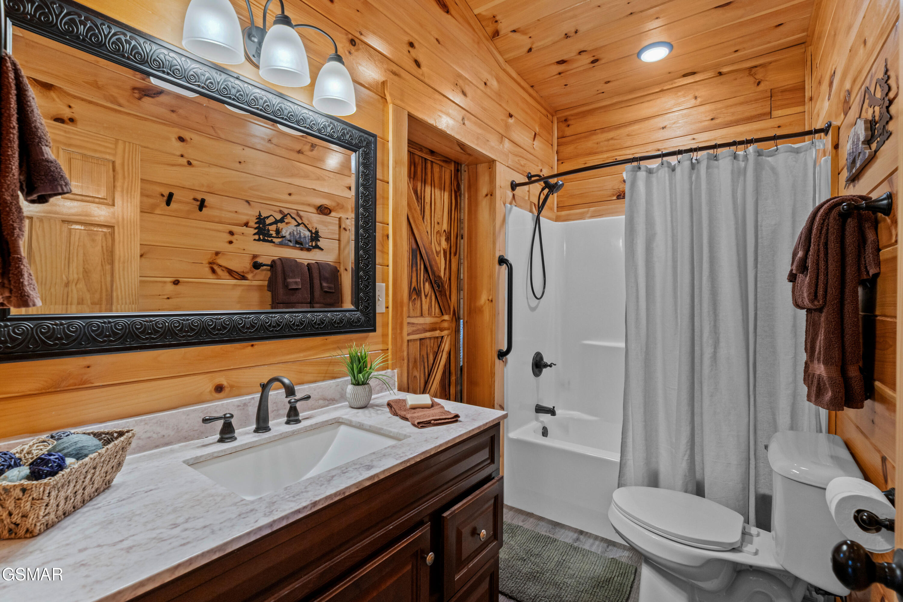 705 Rondayview Lane Sevierville TN 37876