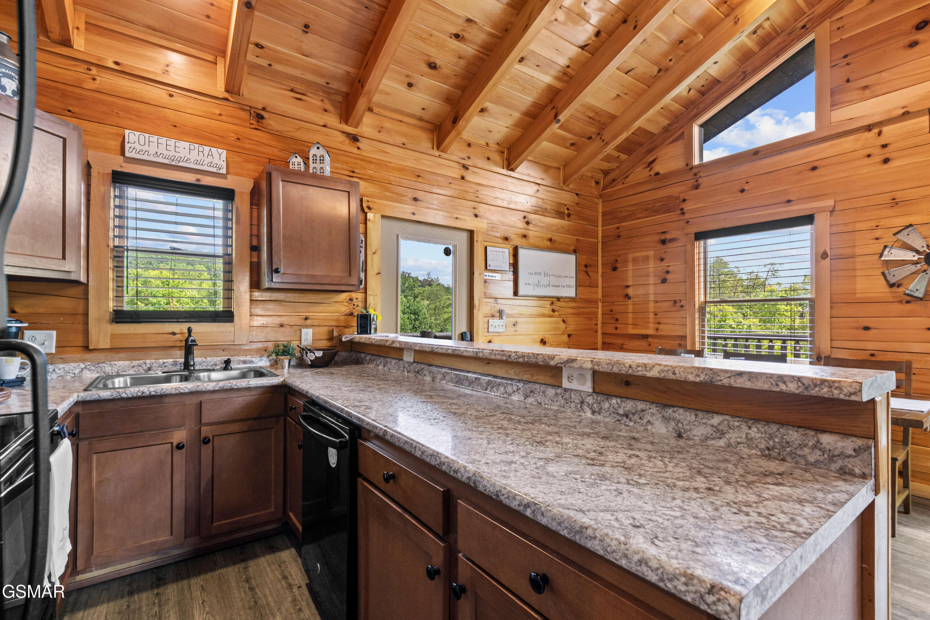 705 Rondayview Lane Sevierville TN 37876