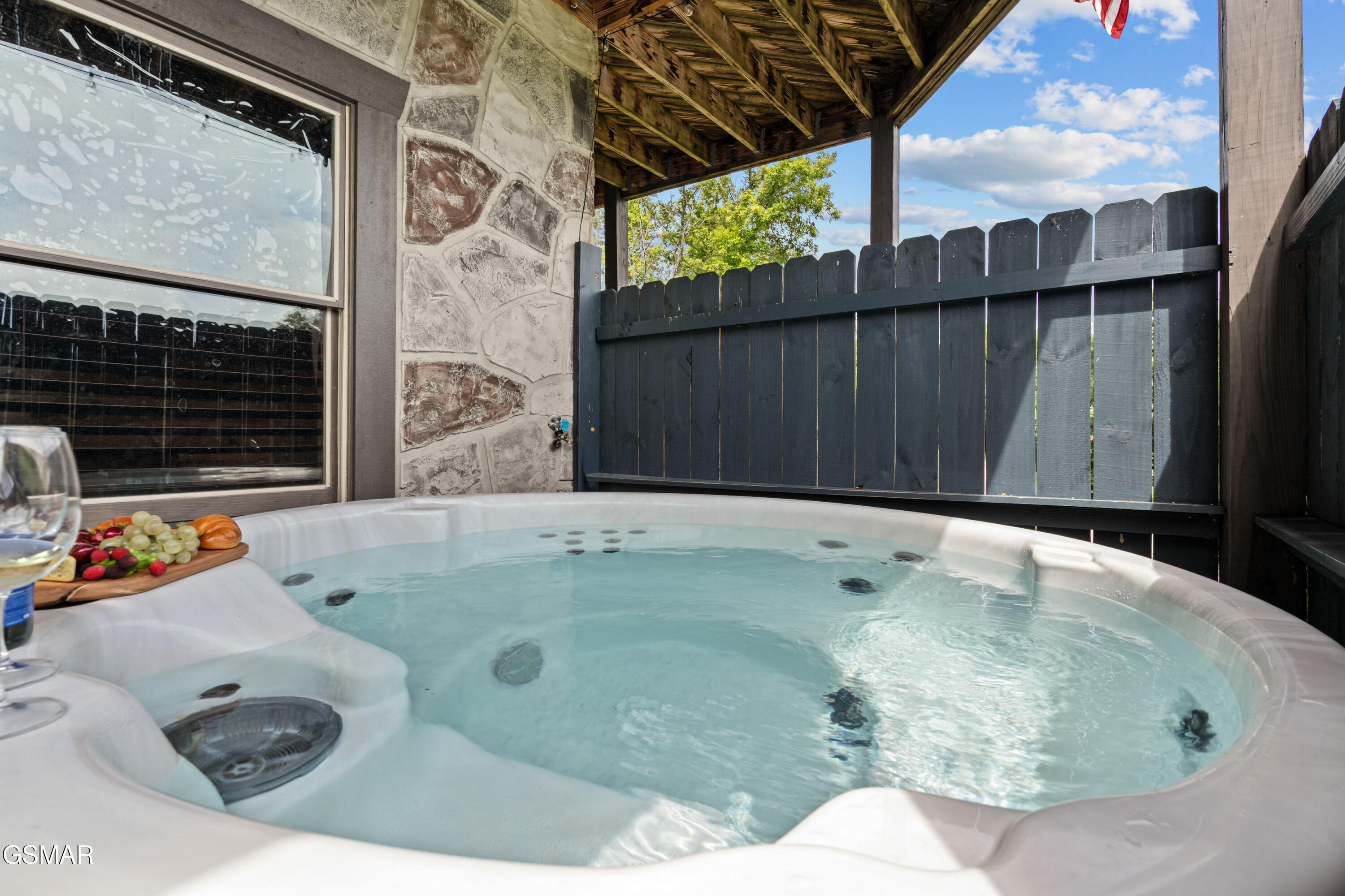 705 Rondayview Lane Sevierville TN 37876