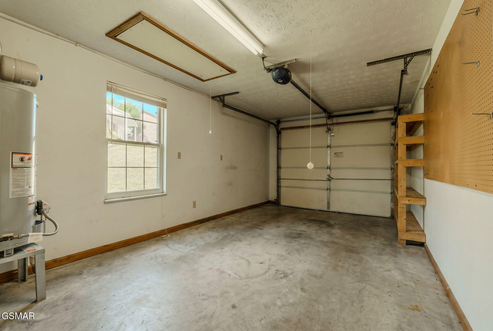 2148 Tuscany Gardens Drive Powell TN 37849