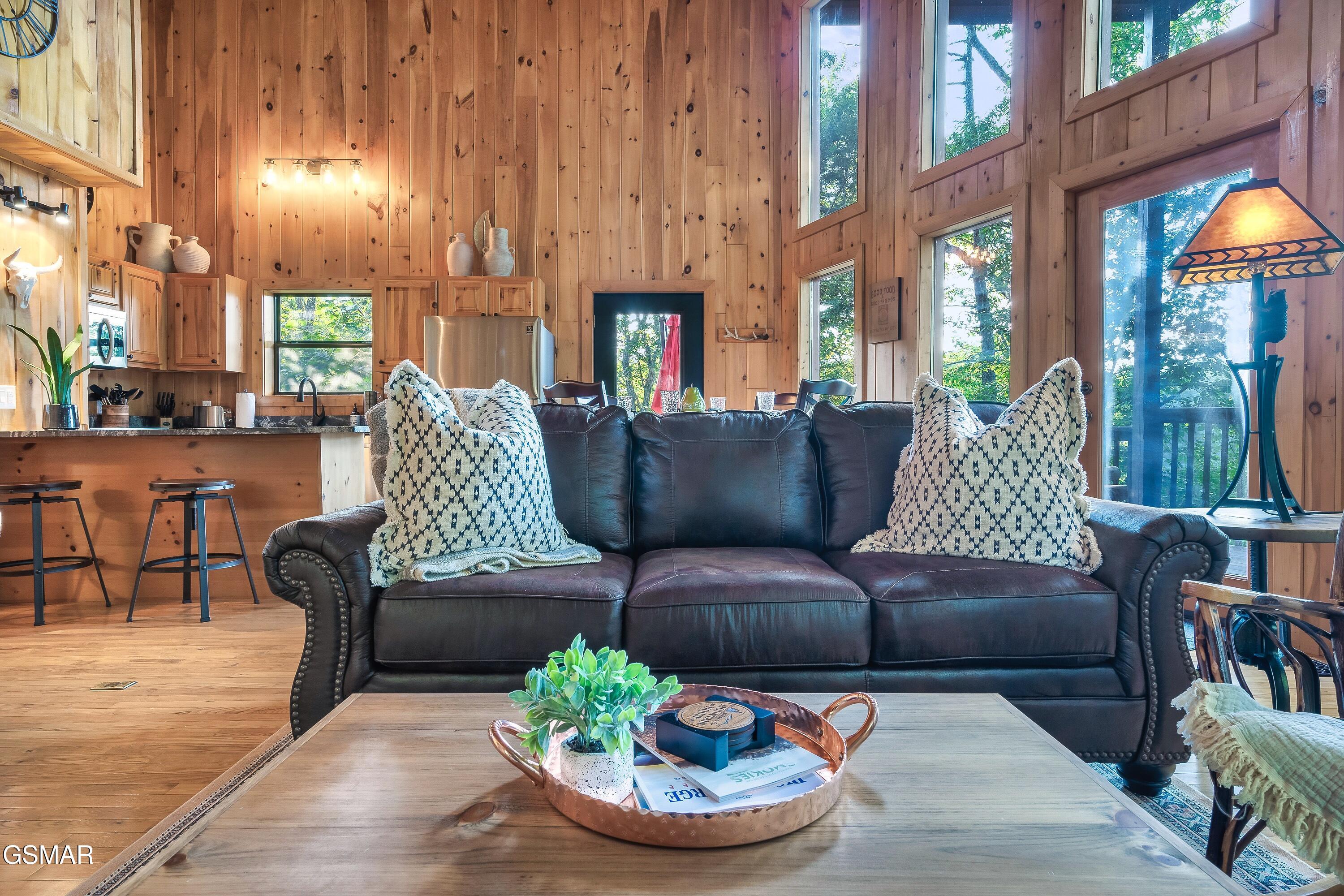 2321 High Top Loop Sevierville TN 37862