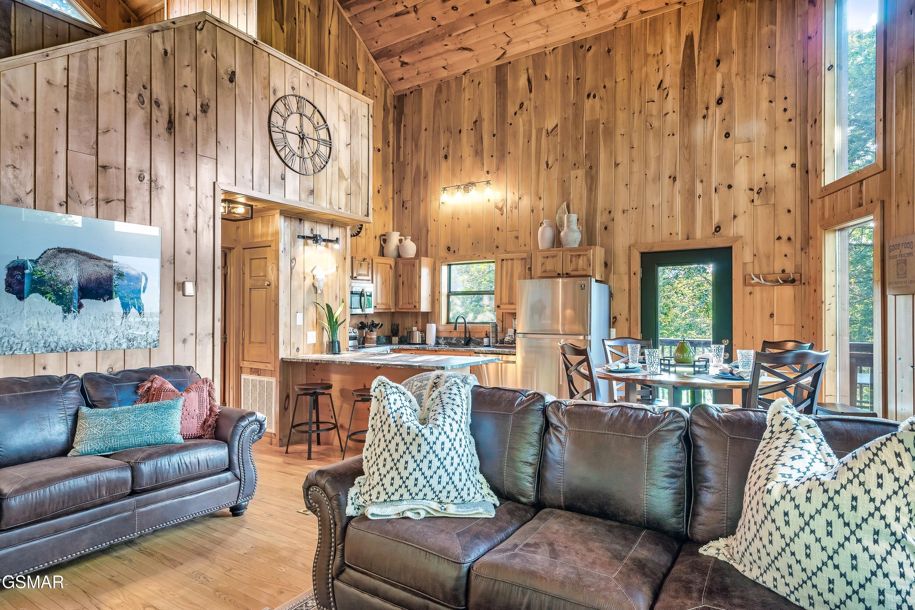 2321 High Top Loop Sevierville TN 37862