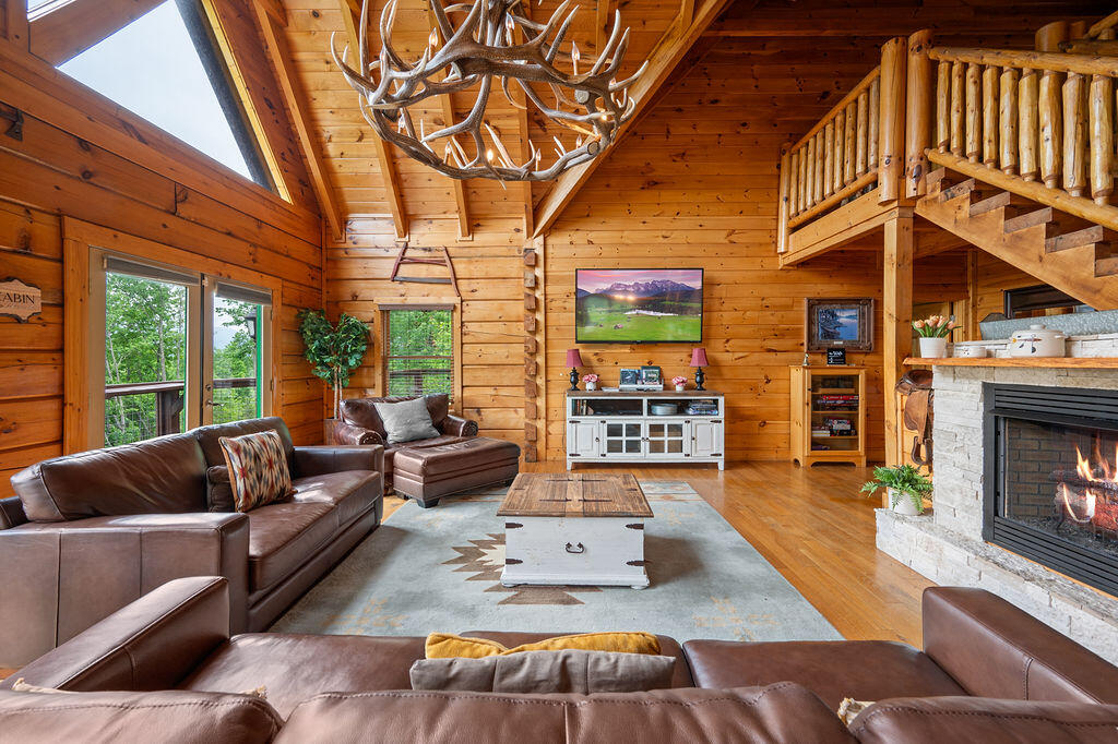 725 Big Bear Ridge Road Gatlinburg TN 37738