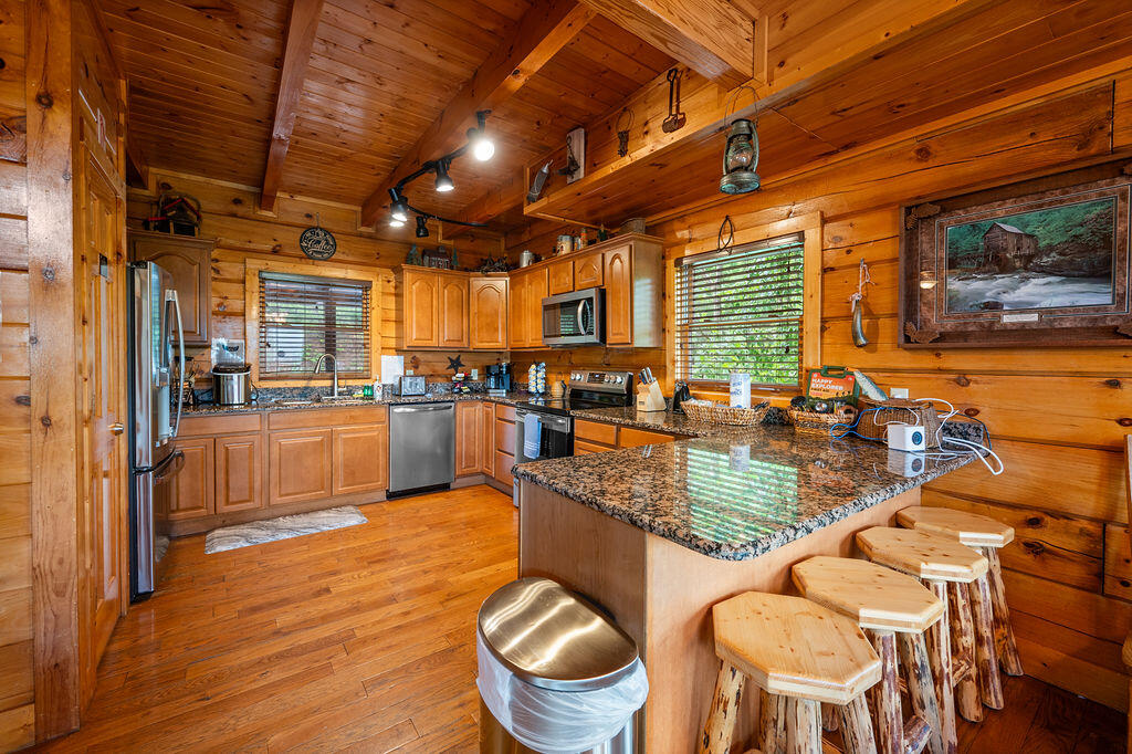 725 Big Bear Ridge Road Gatlinburg TN 37738
