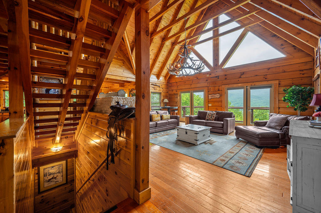 725 Big Bear Ridge Road Gatlinburg TN 37738