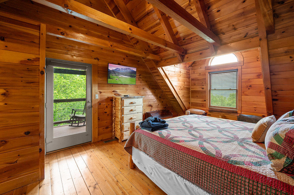 725 Big Bear Ridge Road Gatlinburg TN 37738