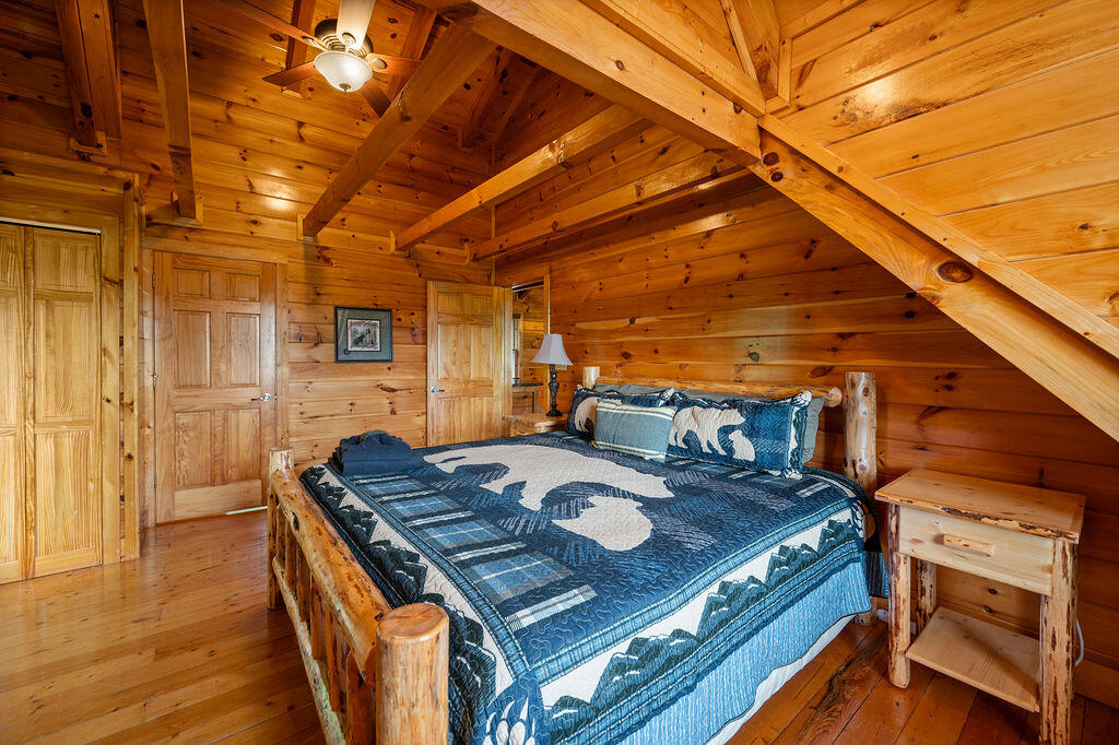 725 Big Bear Ridge Road Gatlinburg TN 37738