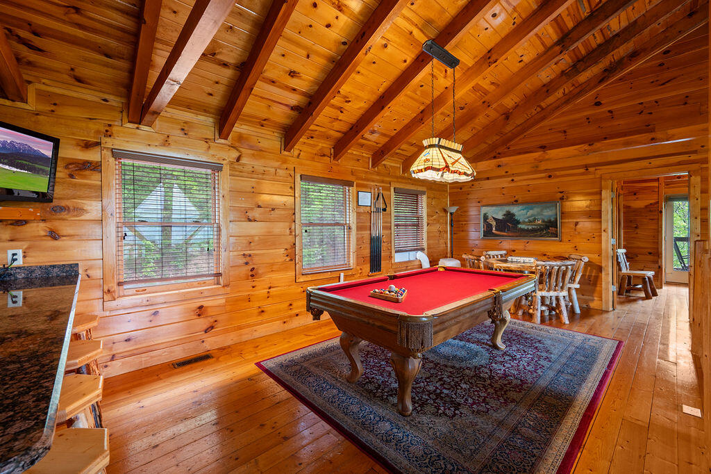 725 Big Bear Ridge Road Gatlinburg TN 37738