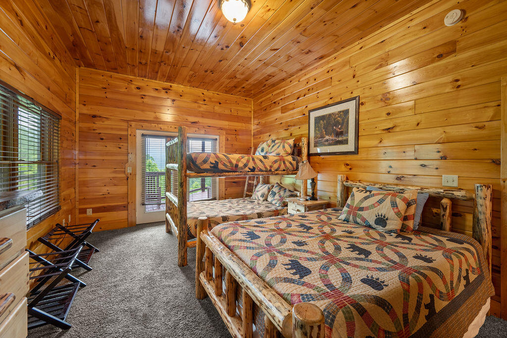 725 Big Bear Ridge Road Gatlinburg TN 37738
