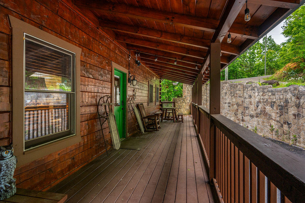 725 Big Bear Ridge Road Gatlinburg TN 37738