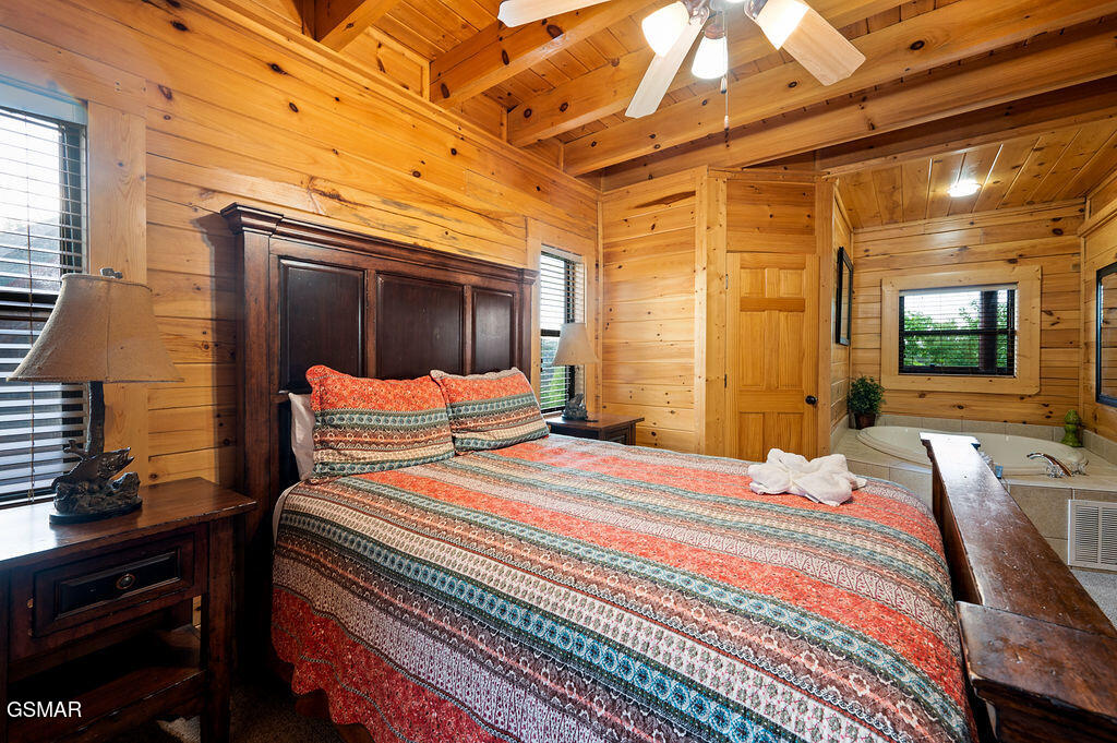 2023 Bear Creek Way Pigeon Forge TN 37862