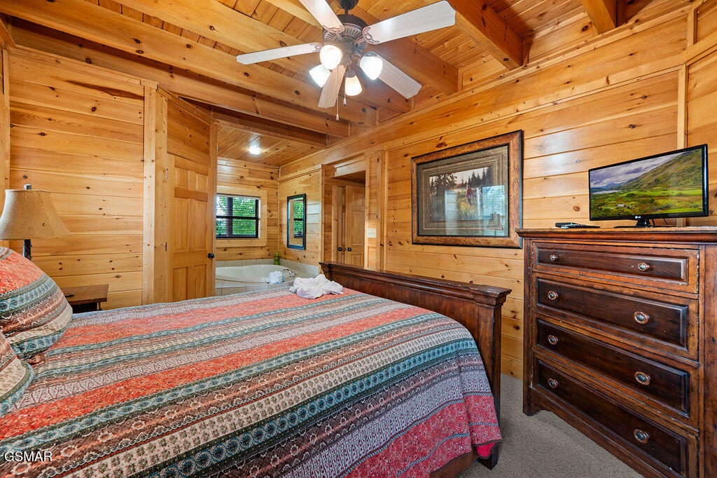 2023 Bear Creek Way Pigeon Forge TN 37862