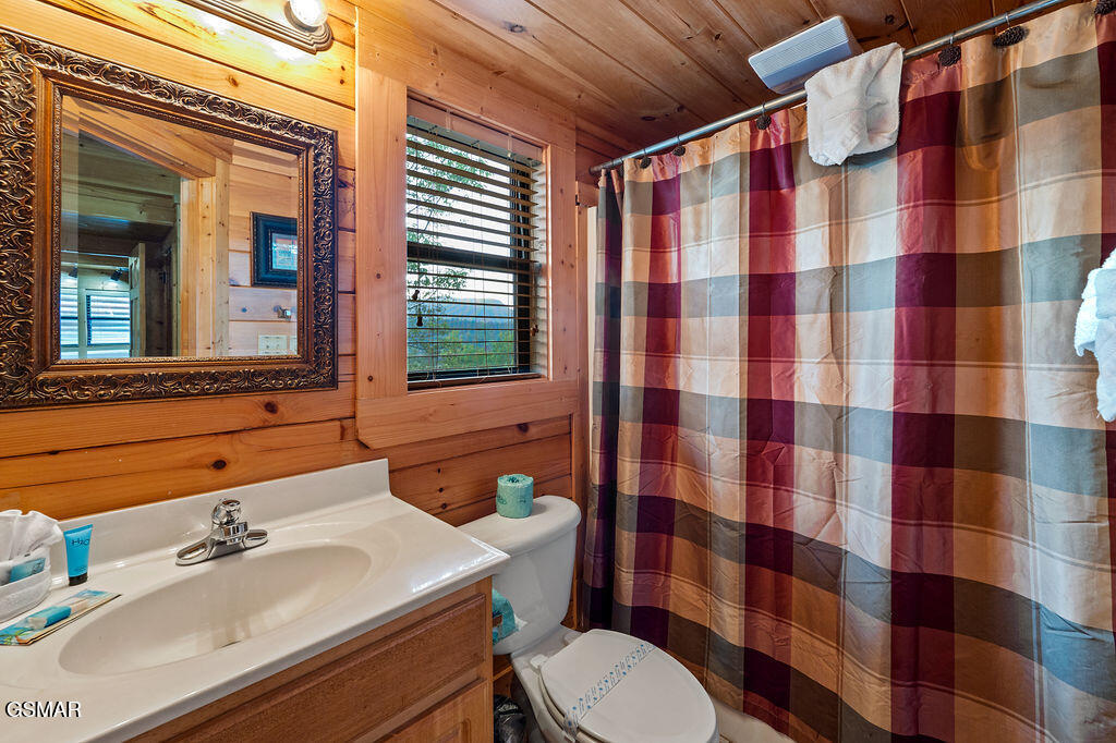 2023 Bear Creek Way Pigeon Forge TN 37862