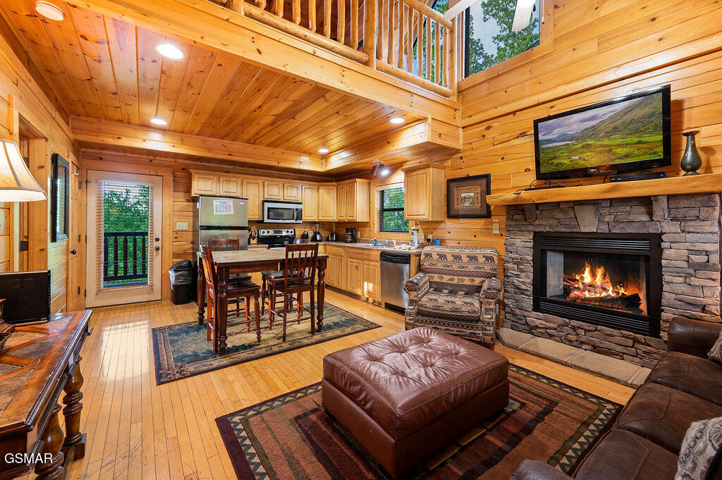 2023 Bear Creek Way Pigeon Forge TN 37862