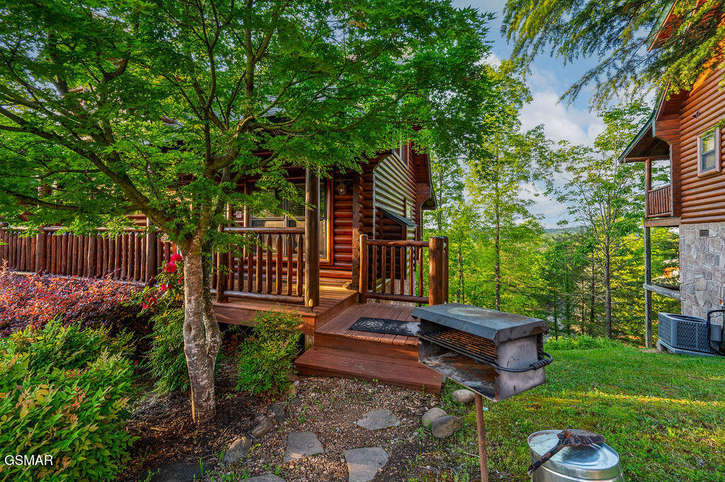 2023 Bear Creek Way Pigeon Forge TN 37862