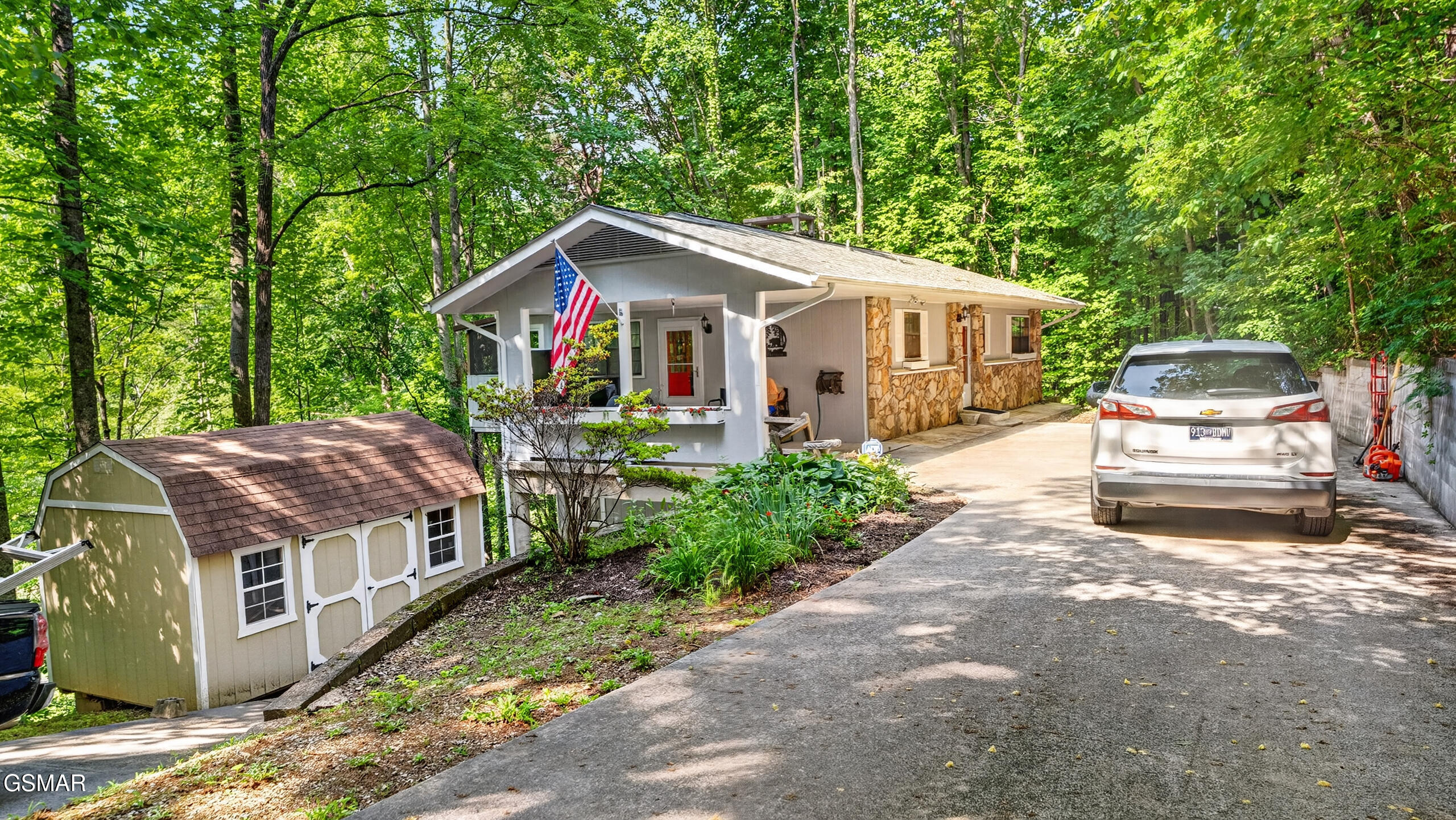 1131 Tanrac Trail Gatlinburg TN 37738