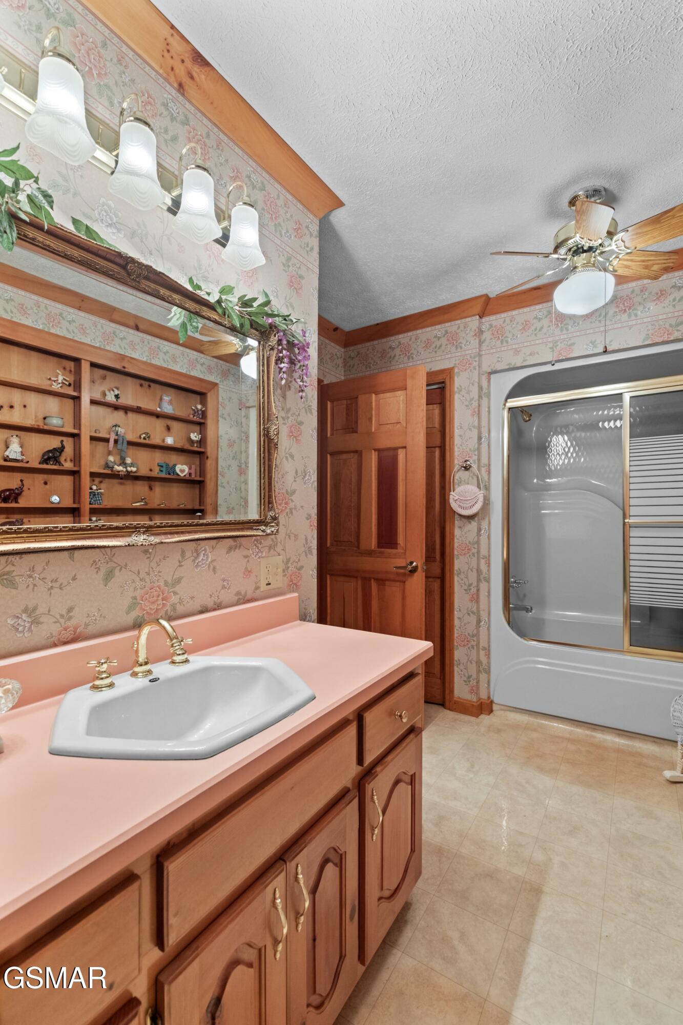 257 Jones Lane Mooresburg TN 37811