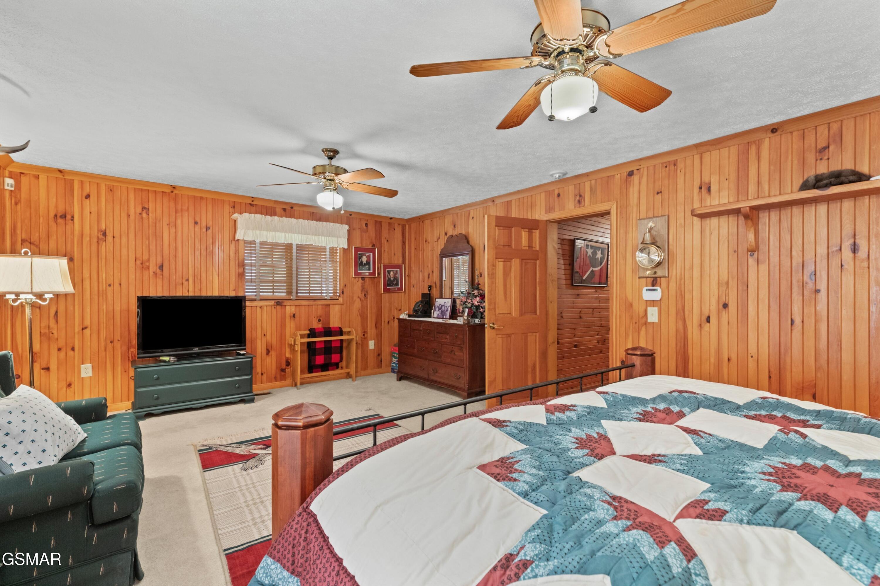 257 Jones Lane Mooresburg TN 37811