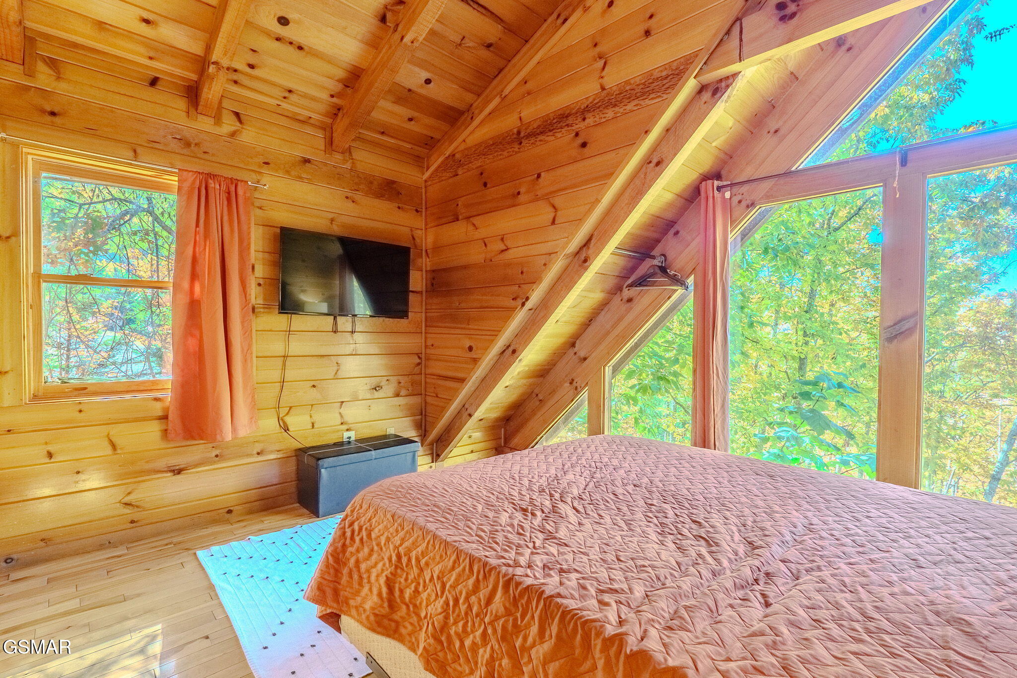 2105 Rabbit Point Way Sevierville TN 37876