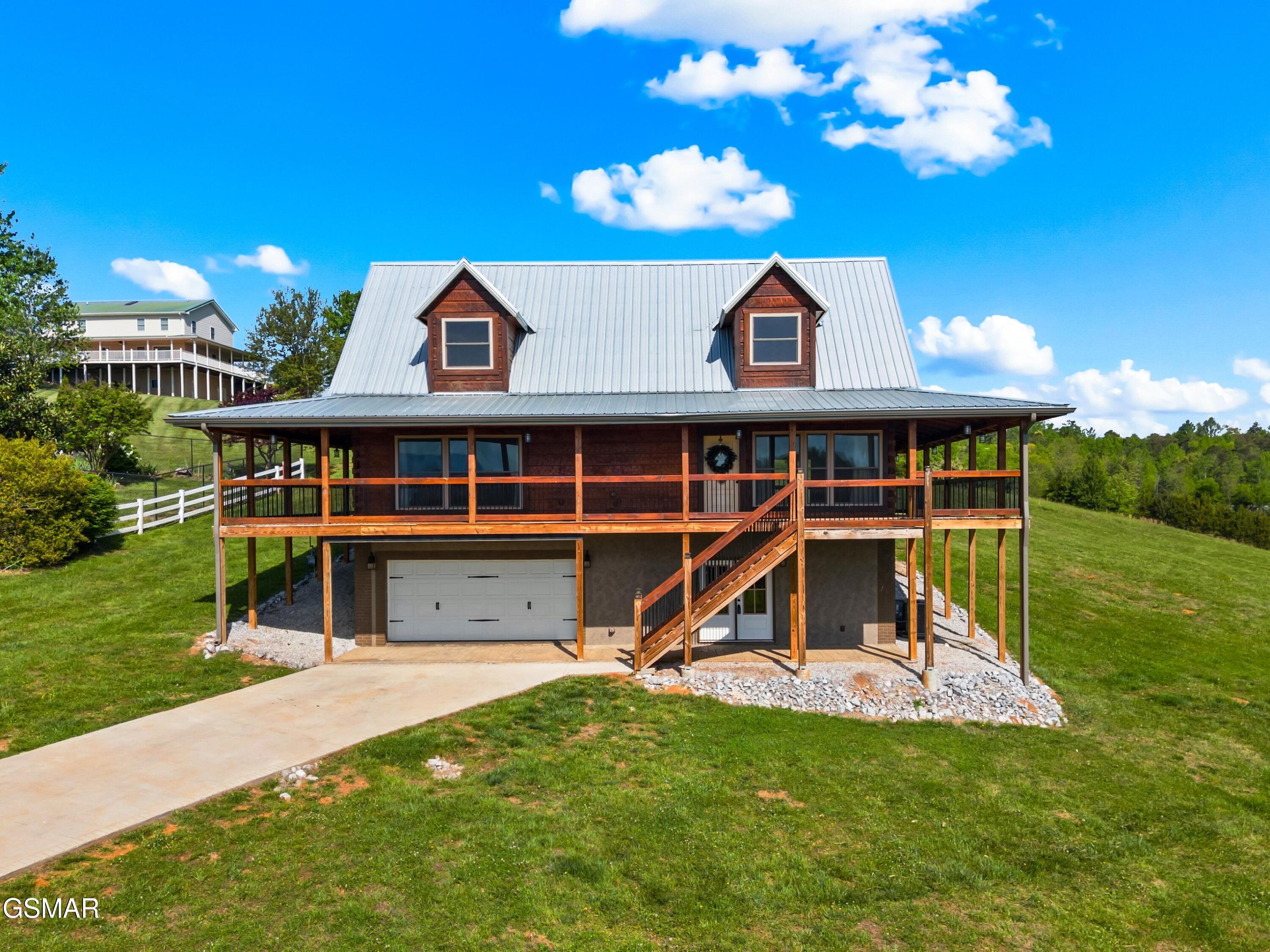 102 Golf View Boulevard Dandridge TN 37725