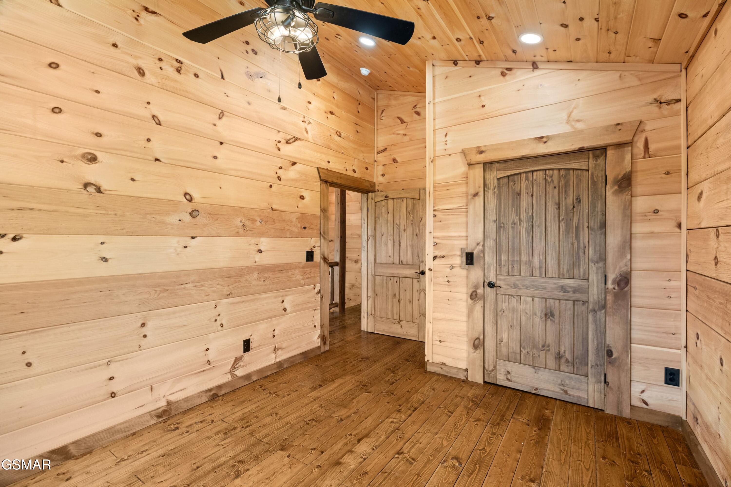 102 Golf View Boulevard Dandridge TN 37725