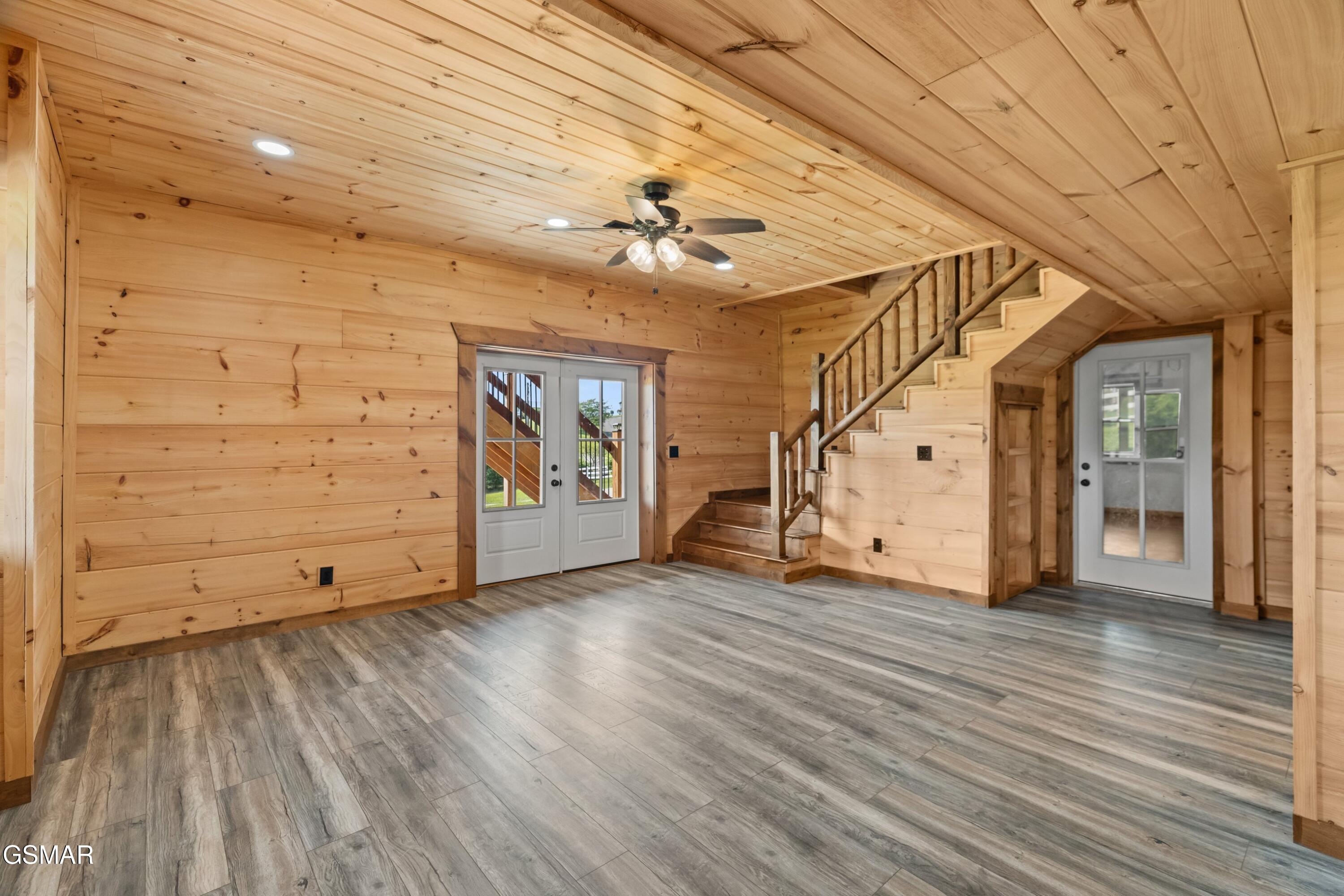 102 Golf View Boulevard Dandridge TN 37725