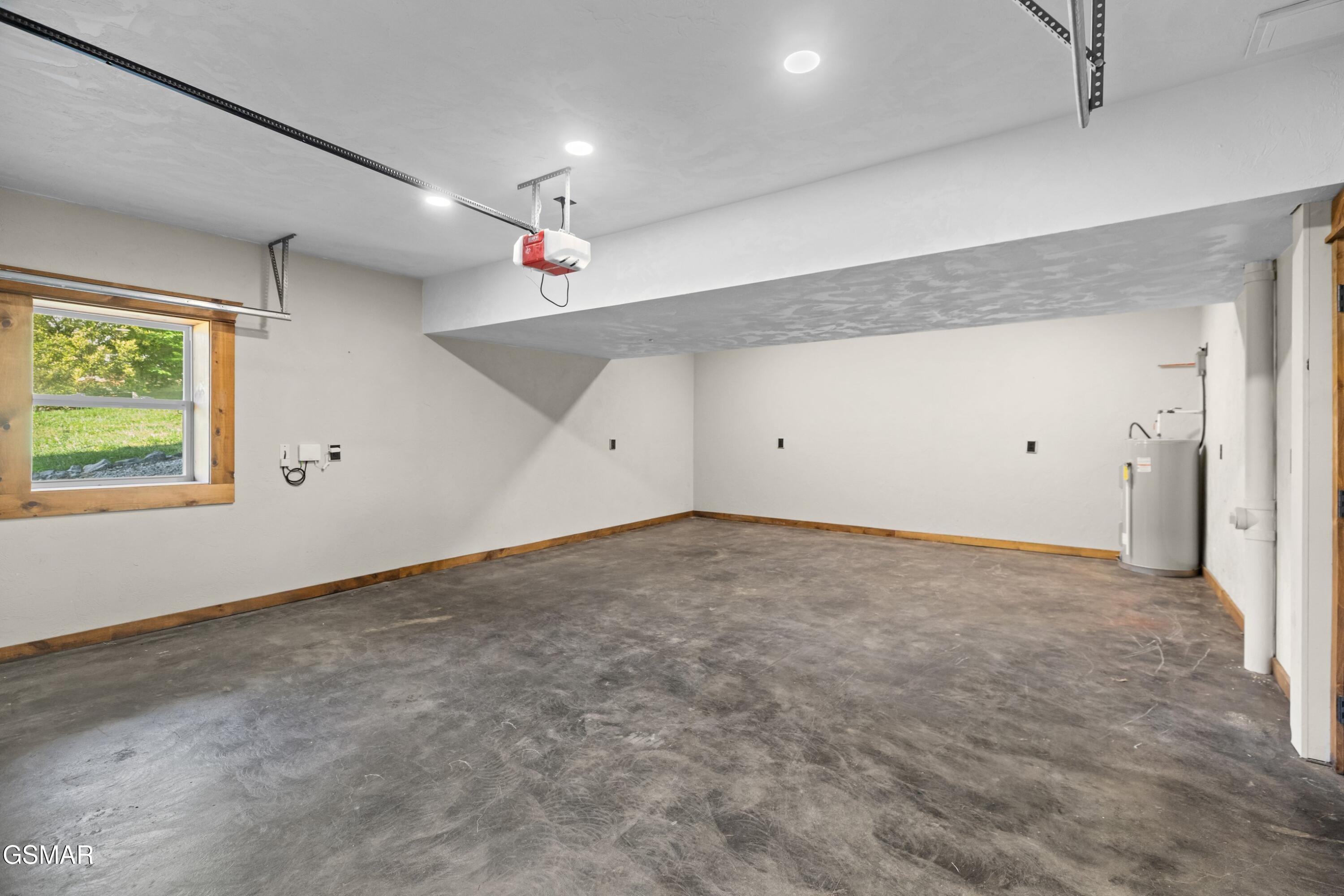 102 Golf View Boulevard Dandridge TN 37725