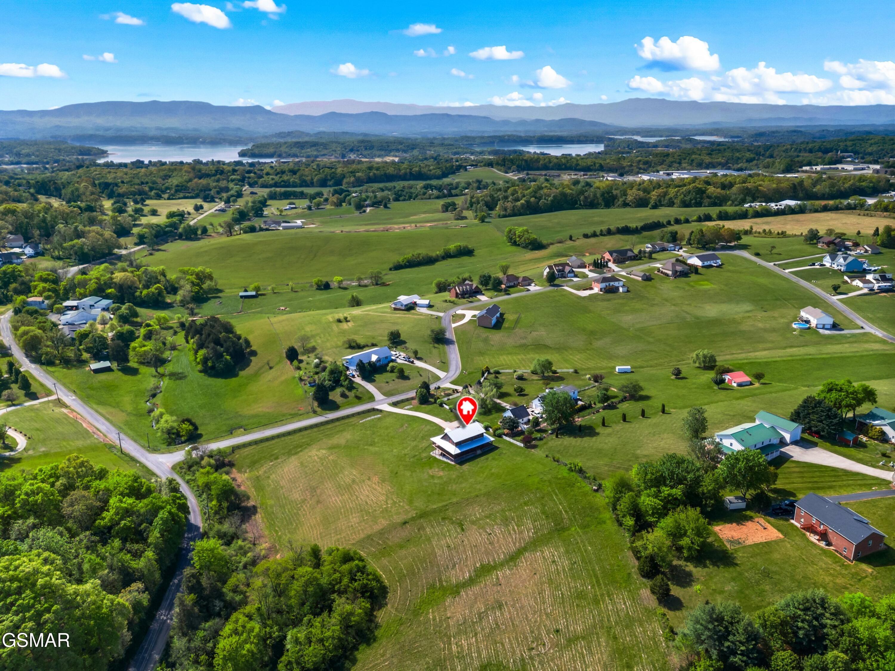 102 Golf View Boulevard Dandridge TN 37725