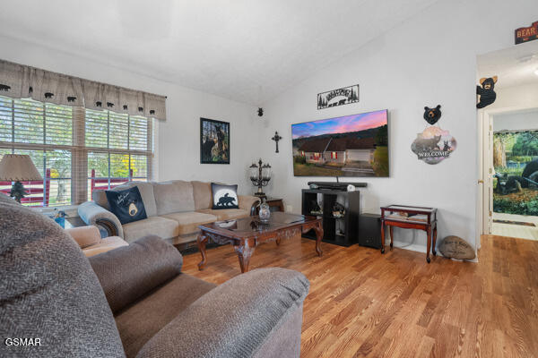 5110 Morganton Road Greenback TN 37742