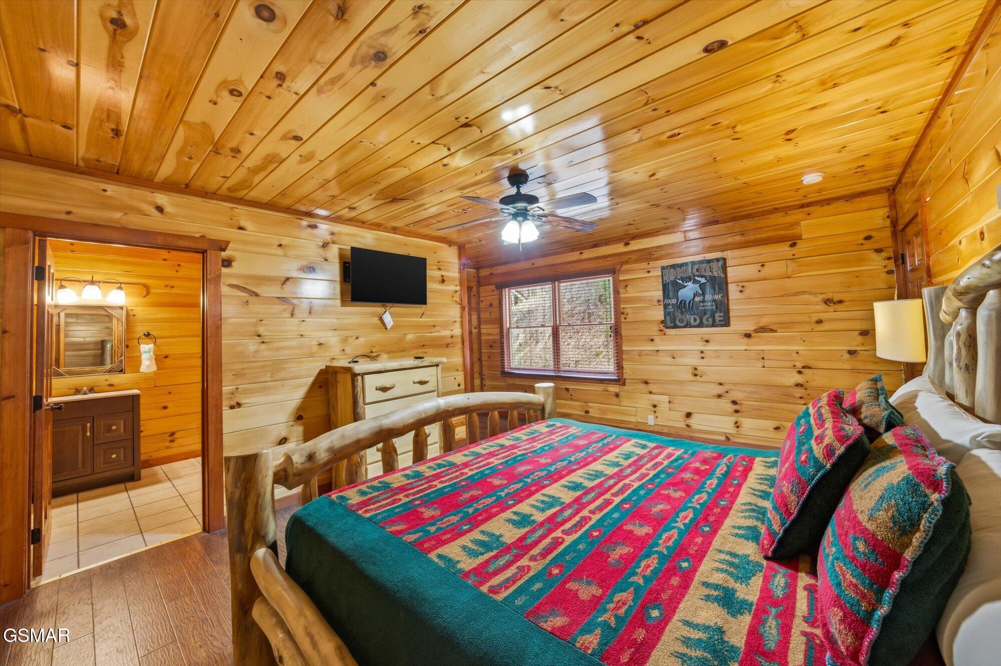 4339 Forest Ridge Way Pigeon Forge TN 37863