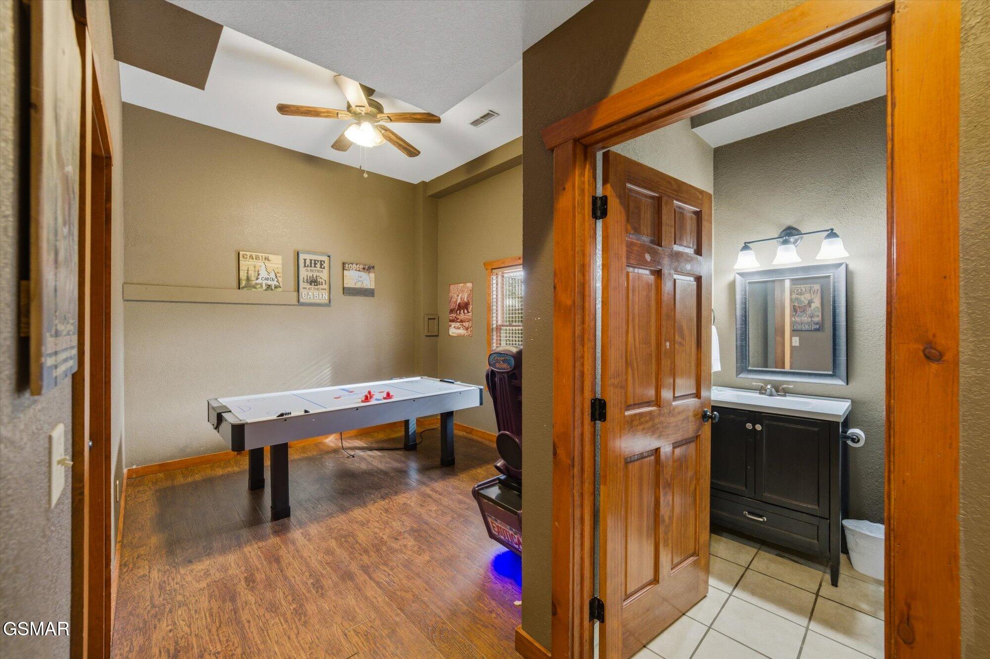 4339 Forest Ridge Way Pigeon Forge TN 37863