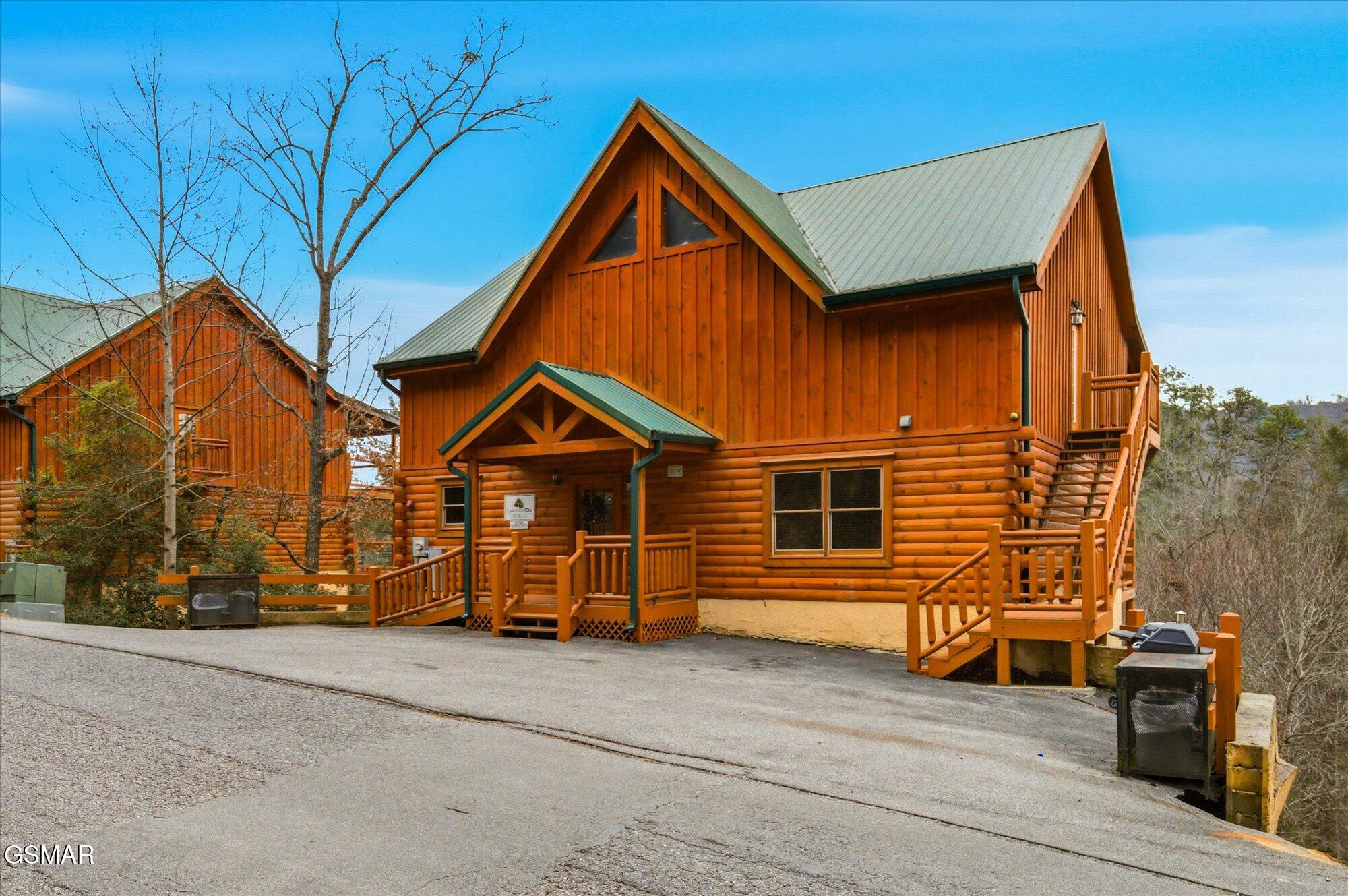 4339 Forest Ridge Way Pigeon Forge TN 37863