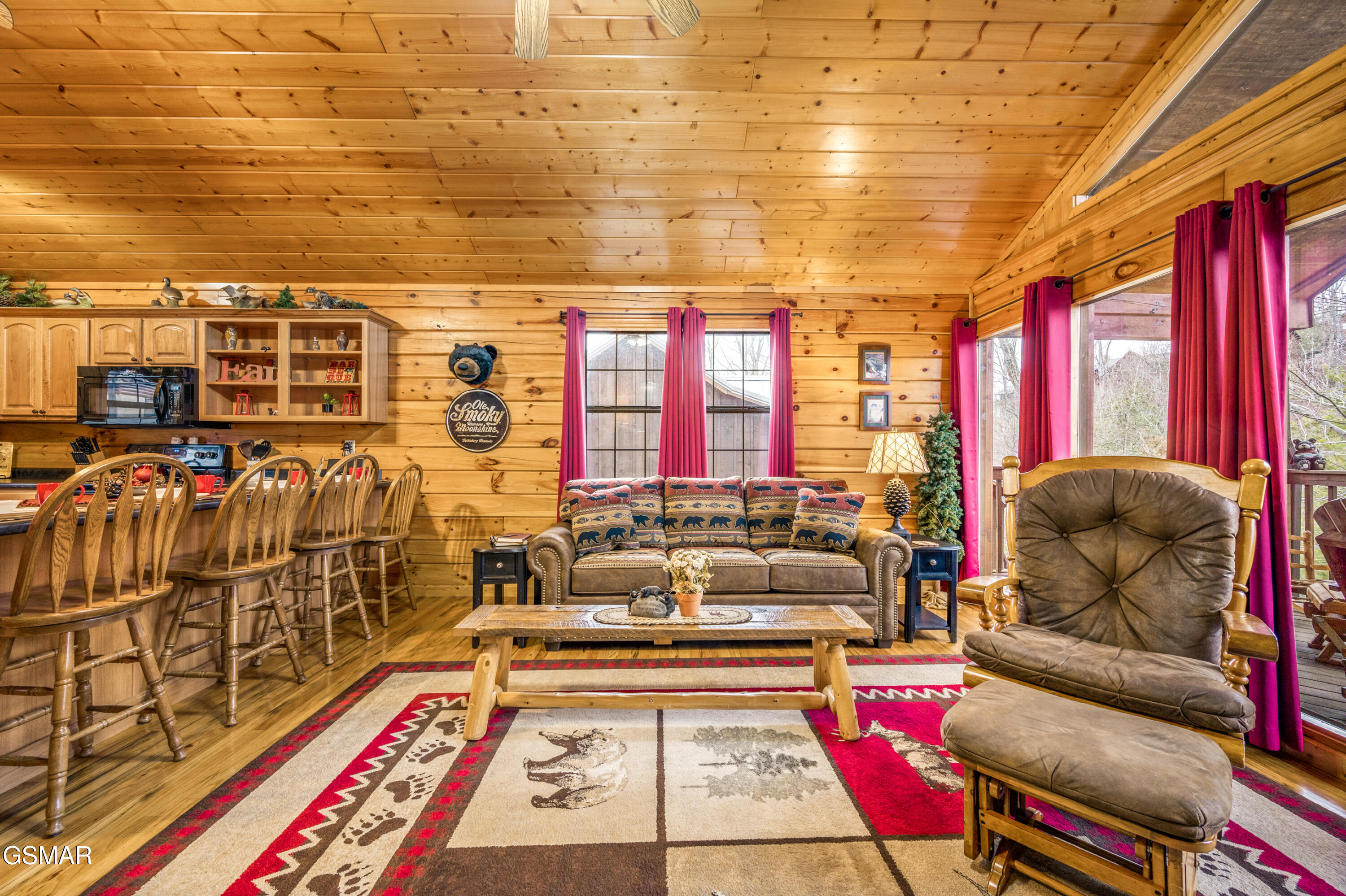 1523 Bears Den Way Sevierville TN 37862