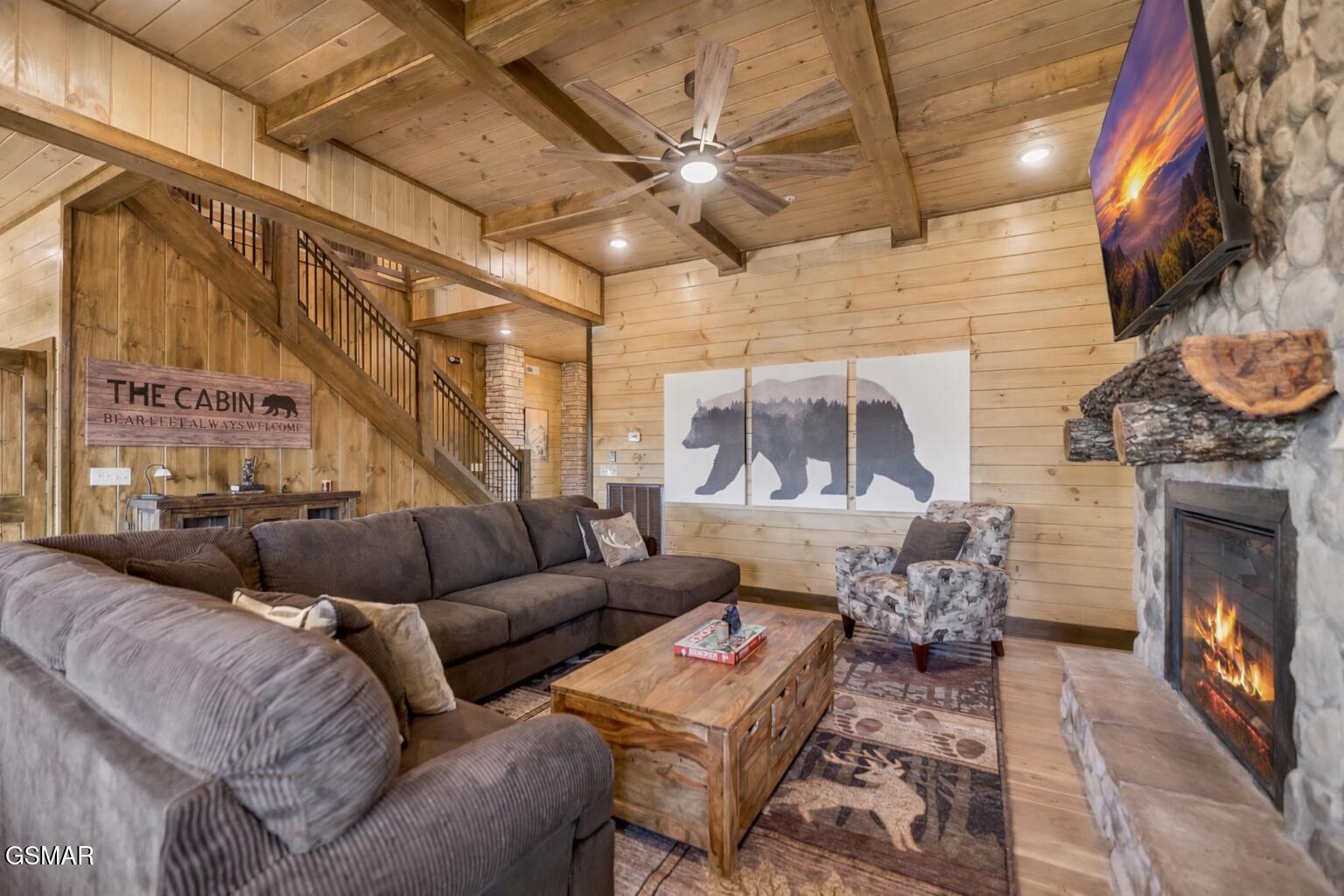 997 King Branch Road Sevierville TN 37876