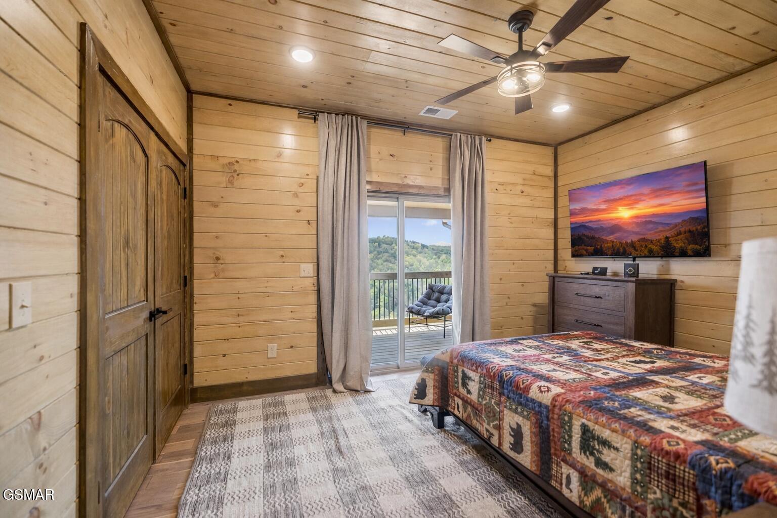 997 King Branch Road Sevierville TN 37876